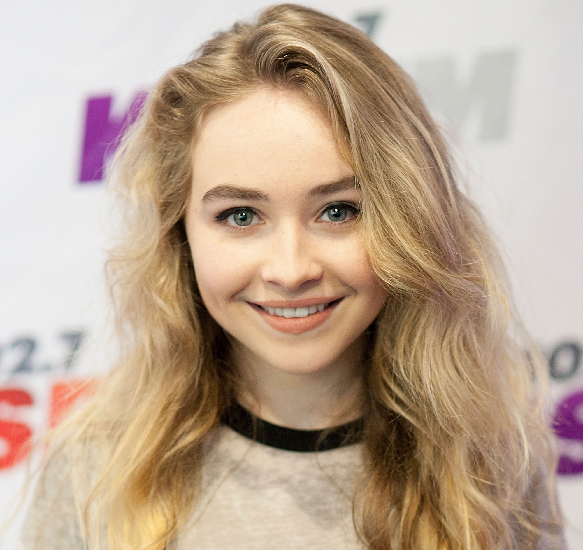 Sabrina Carpenter wallpapers, Background pictures, 2000x1890 HD Desktop