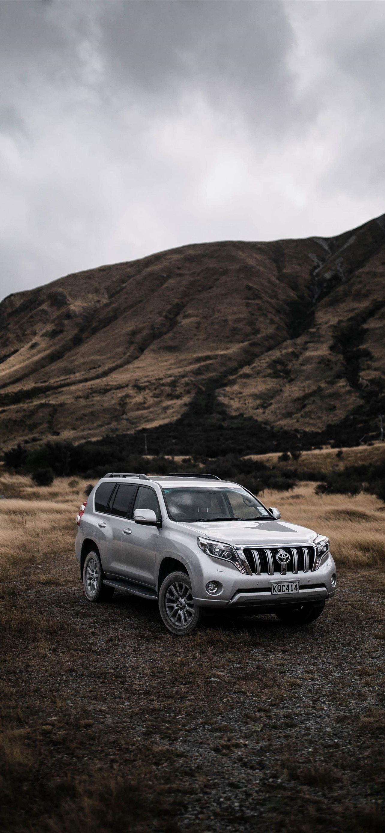 Prado, Toyota Land Cruiser Wallpaper, 1290x2780 HD Phone