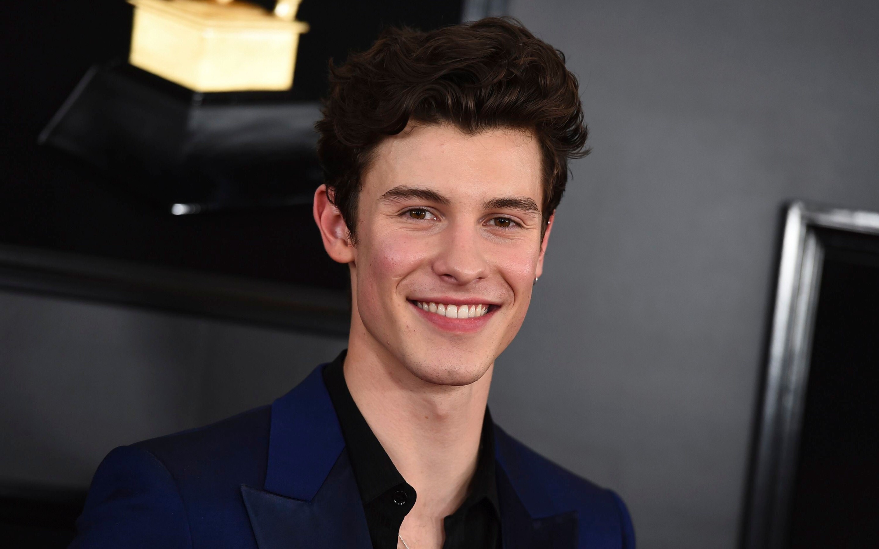 Shawn Mendes, Desktop HD wallpaper, Baltana, Celebrities, 2880x1800 HD Desktop