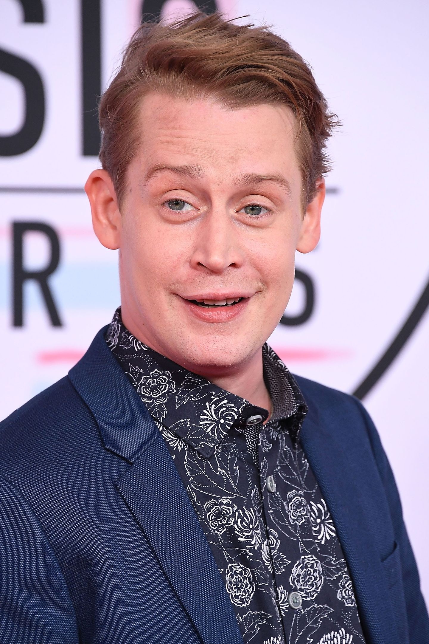 Macaulay Culkin, Movies, Star portrait, News, 1440x2160 HD Phone