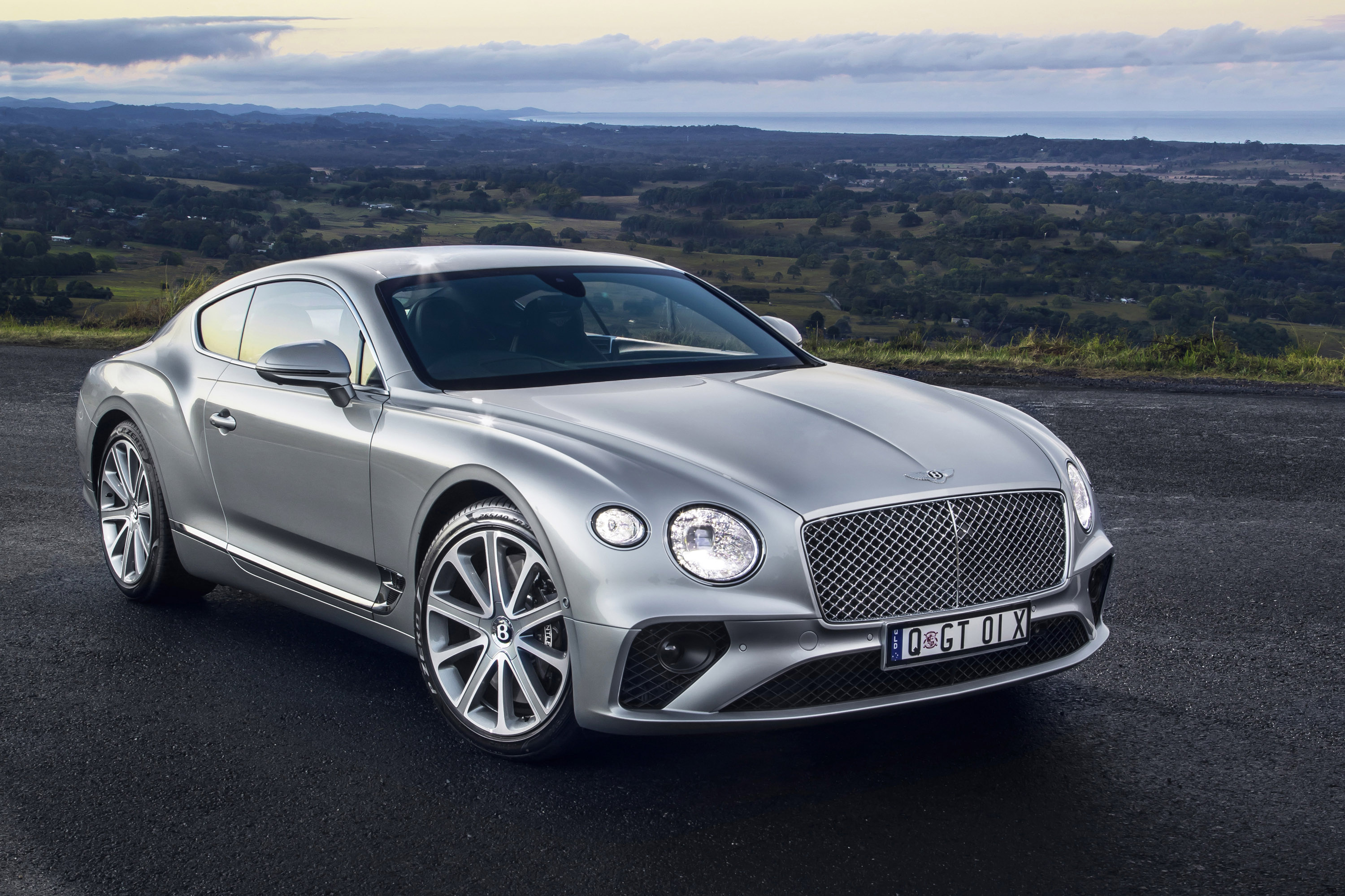 2019 Model, Bentley Continental GT Wallpaper, 3000x2000 HD Desktop