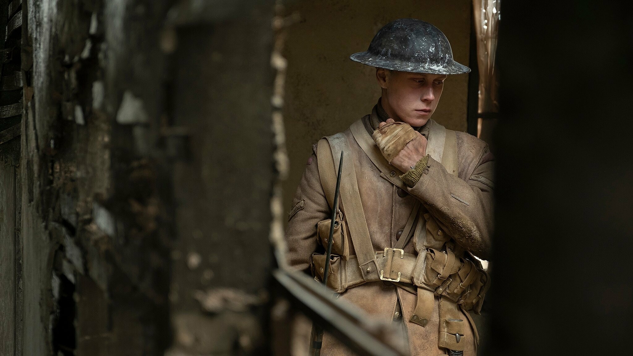 1917, Available on Rakuten TV, Thrilling narrative, Top-notch production, 2050x1160 HD Desktop