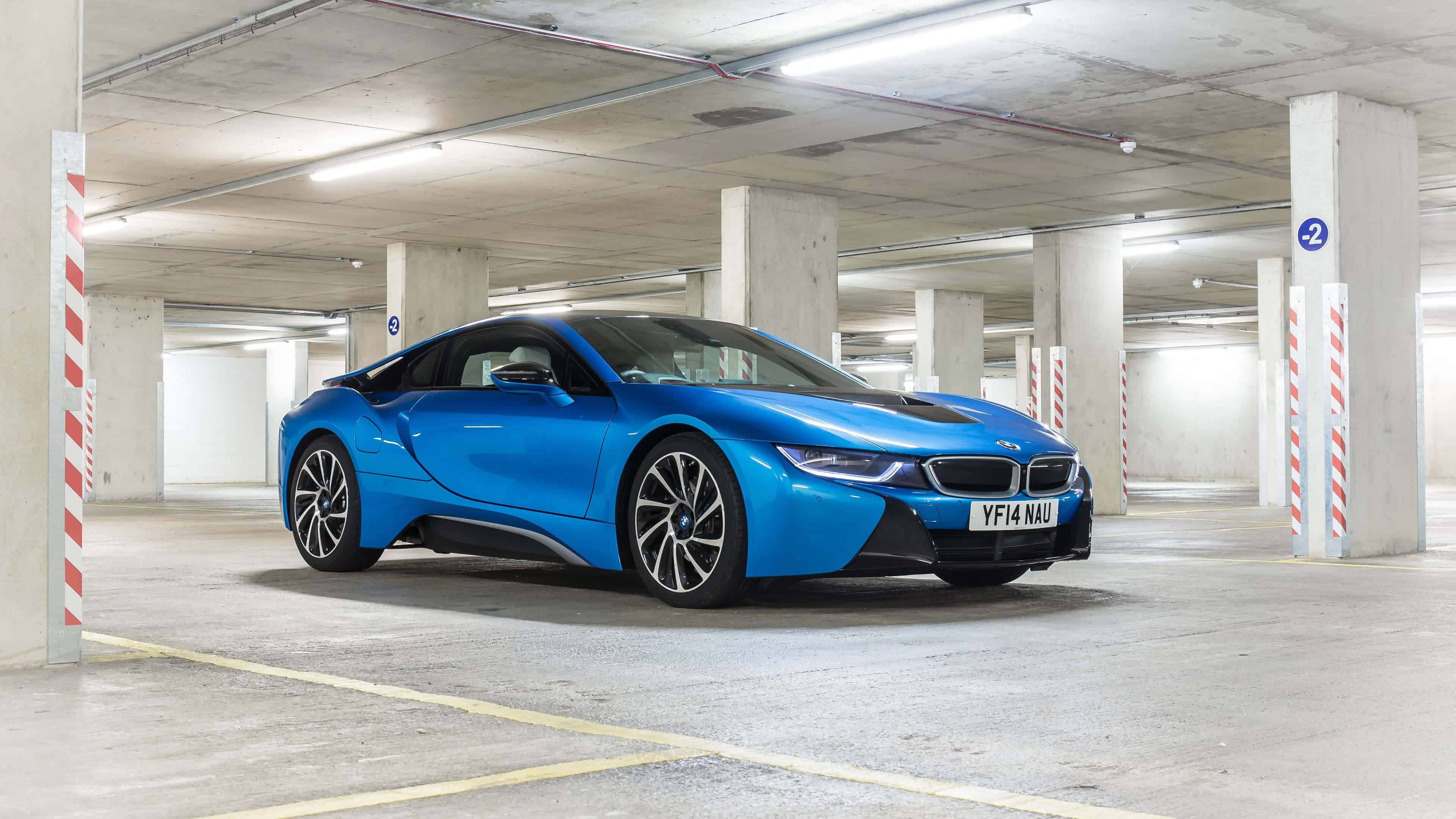 Underground Parking, BMW i8 Wallpaper, 3840x2160 4K Desktop