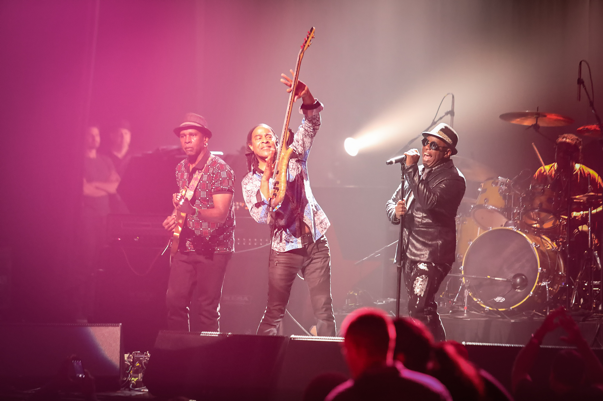 Living Colour, 90 seconds at the Apollo Theater, 1990x1320 HD Desktop