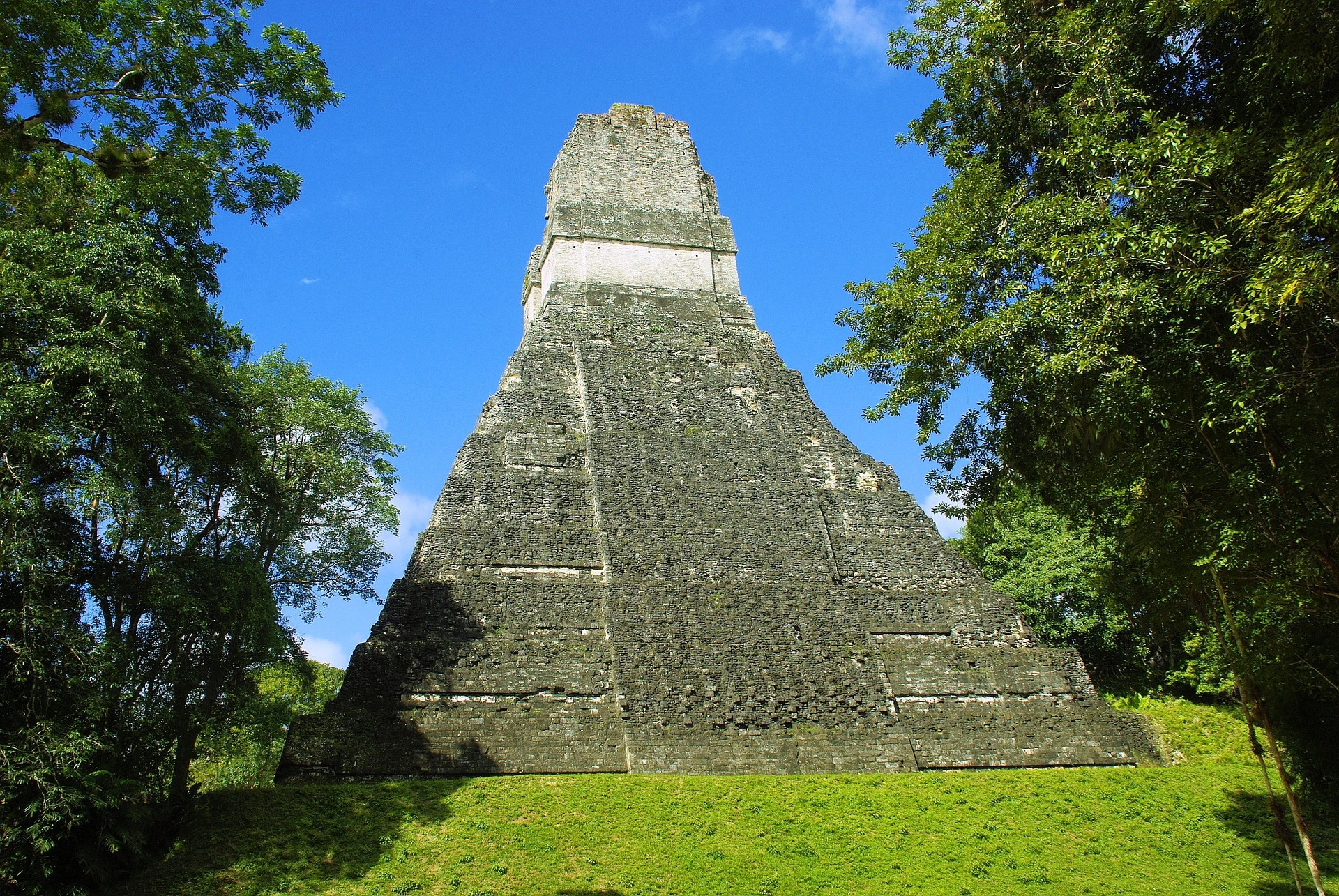 Guatemala travels, RSF Guatemala, Guatemalan adventures, Beautiful landscapes, 1920x1290 HD Desktop