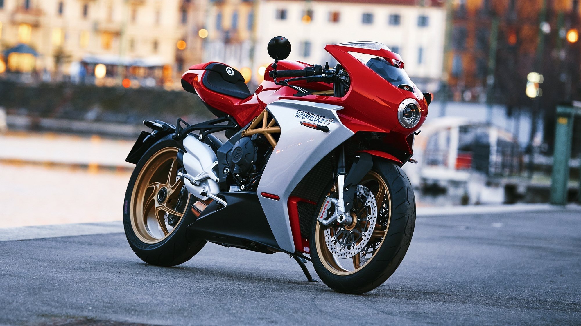 MV Agusta Superveloce, MV Agusta Superveloce S, Striking wallpapers, Stylish design, 2000x1130 HD Desktop