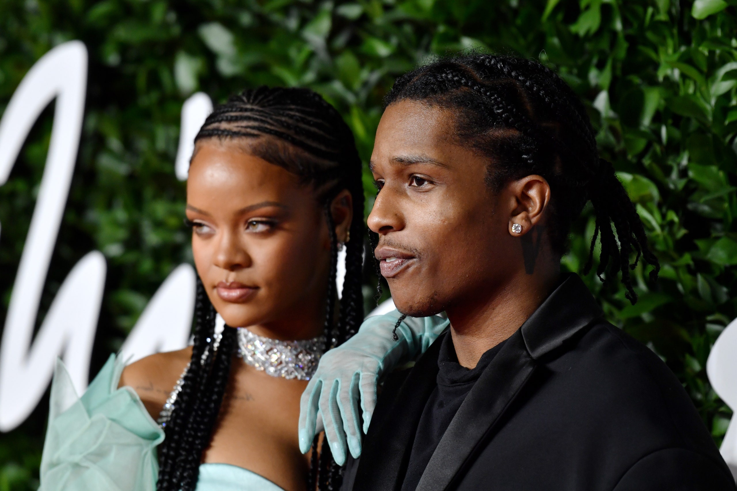 Rihanna, ASAP Rocky, Relationship timeline, L'Officiel, 2560x1710 HD Desktop