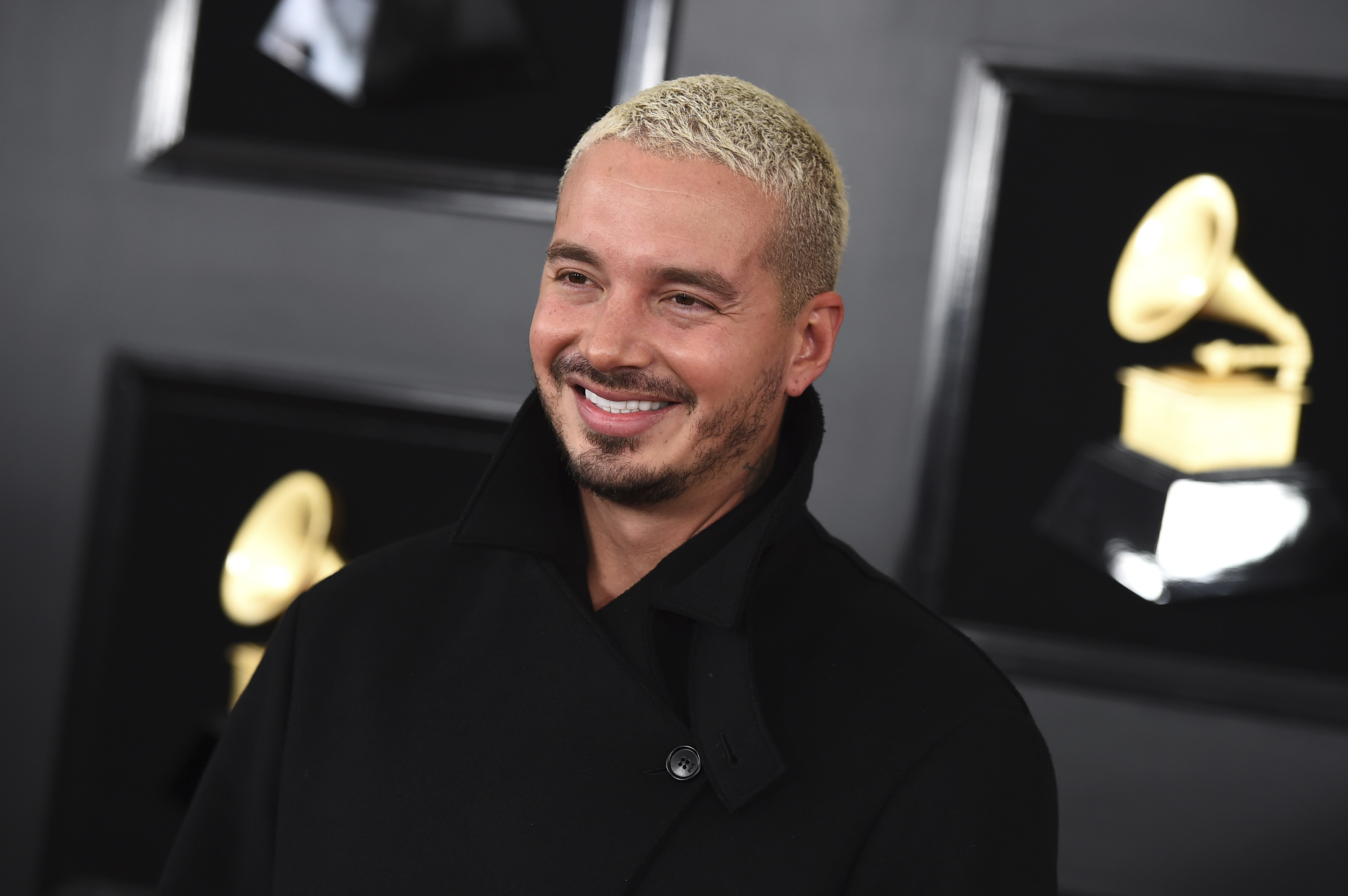 J Balvin history, Lollapaloozas first Latino, Headliner CNN, 3000x2000 HD Desktop