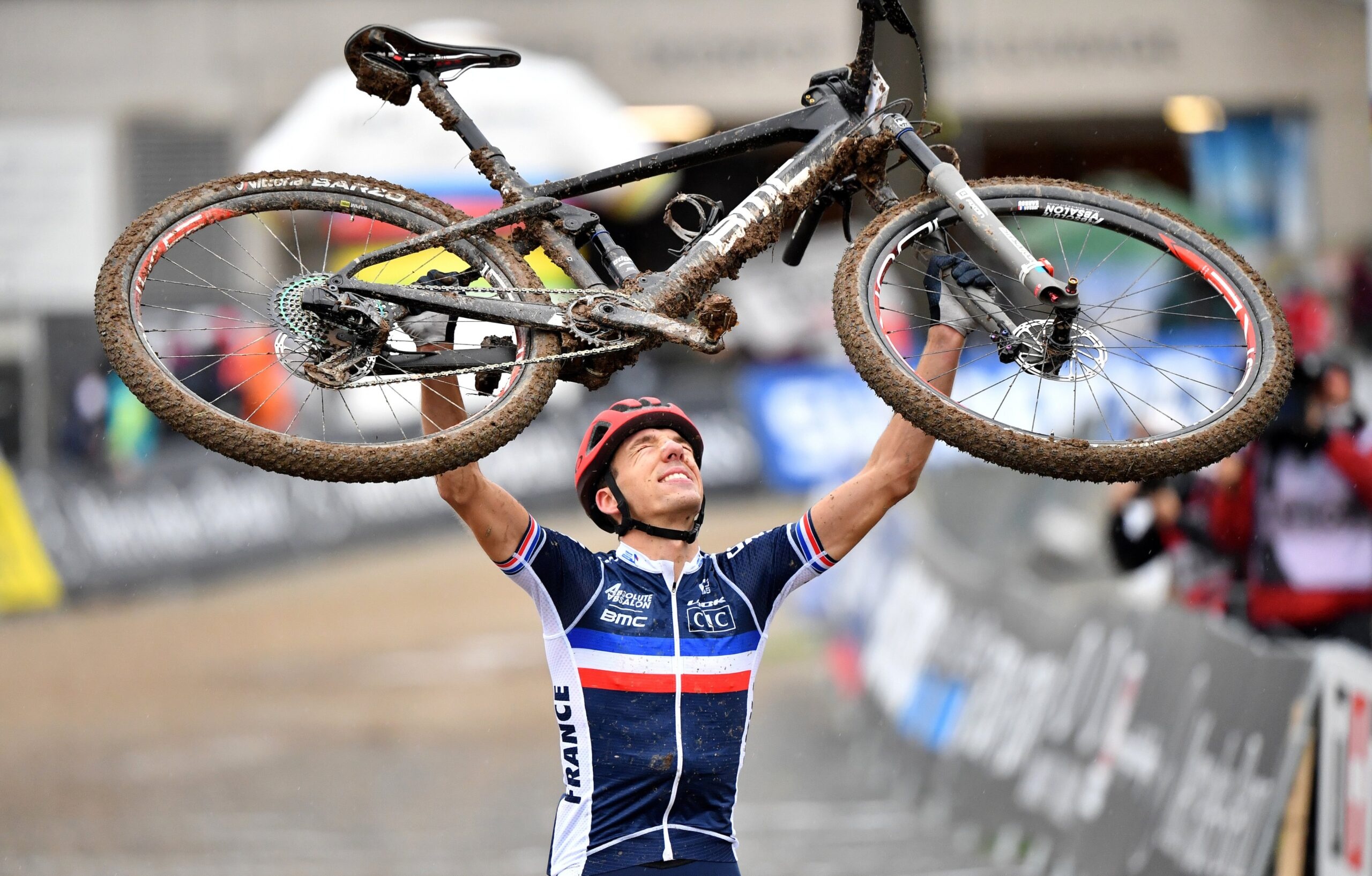 Jordan Sarrou, Schurter's era ends, New world champion, Lechner bike advisor, 2560x1640 HD Desktop