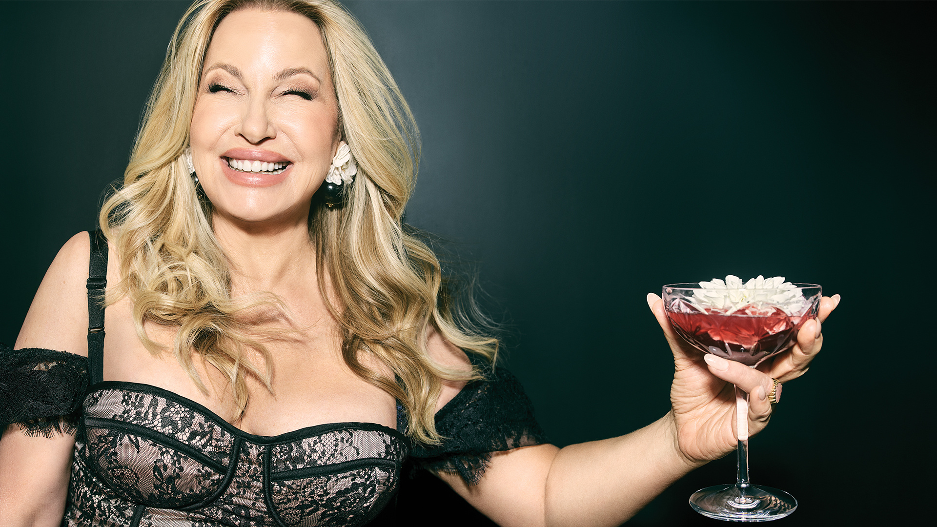 Jennifer Coolidge, Hollywood MVP, White Lotus comeback, Variety, 1920x1080 Full HD Desktop