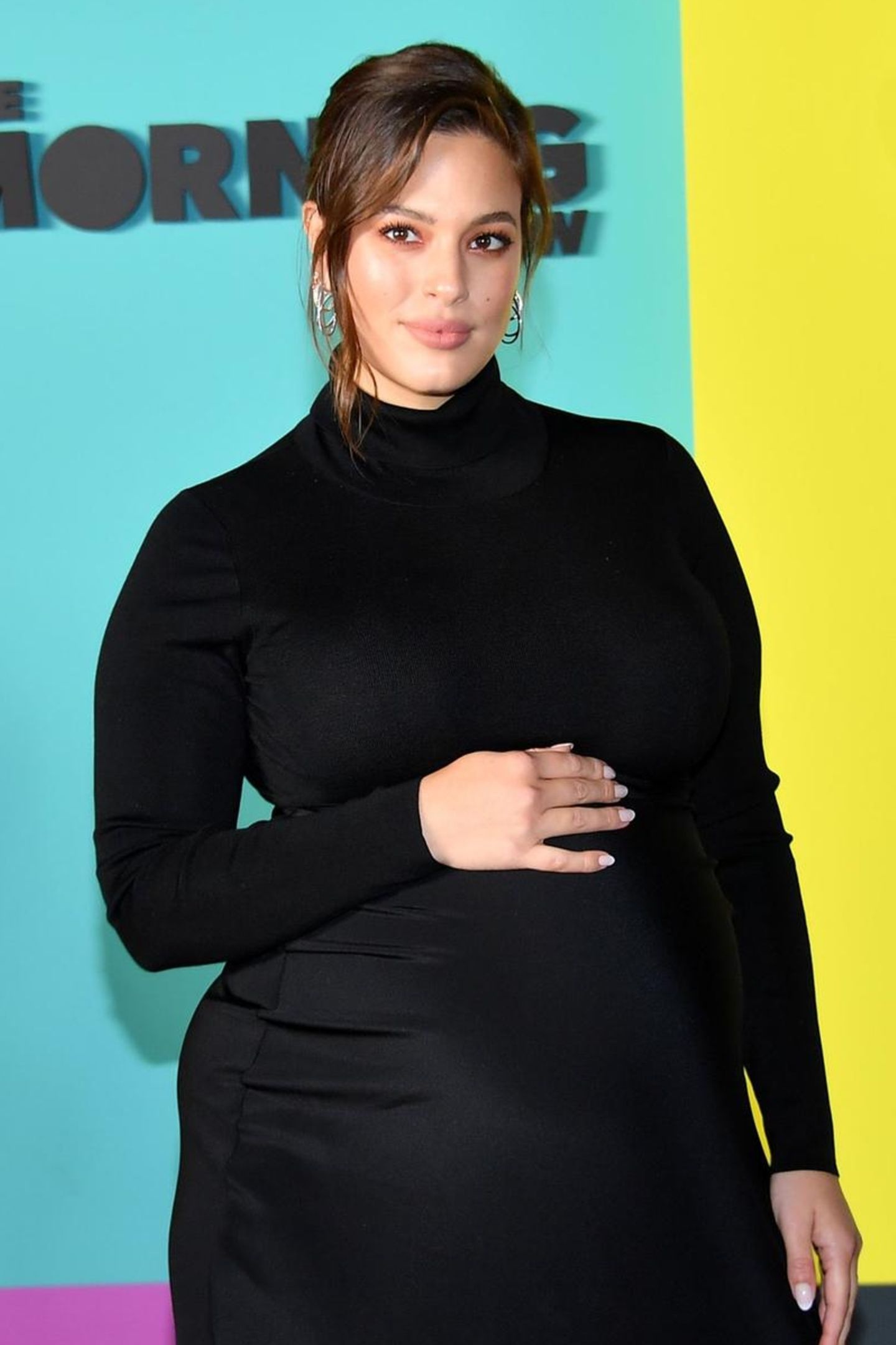 Ashley Graham, emotional baby shower, 1440x2160 HD Phone