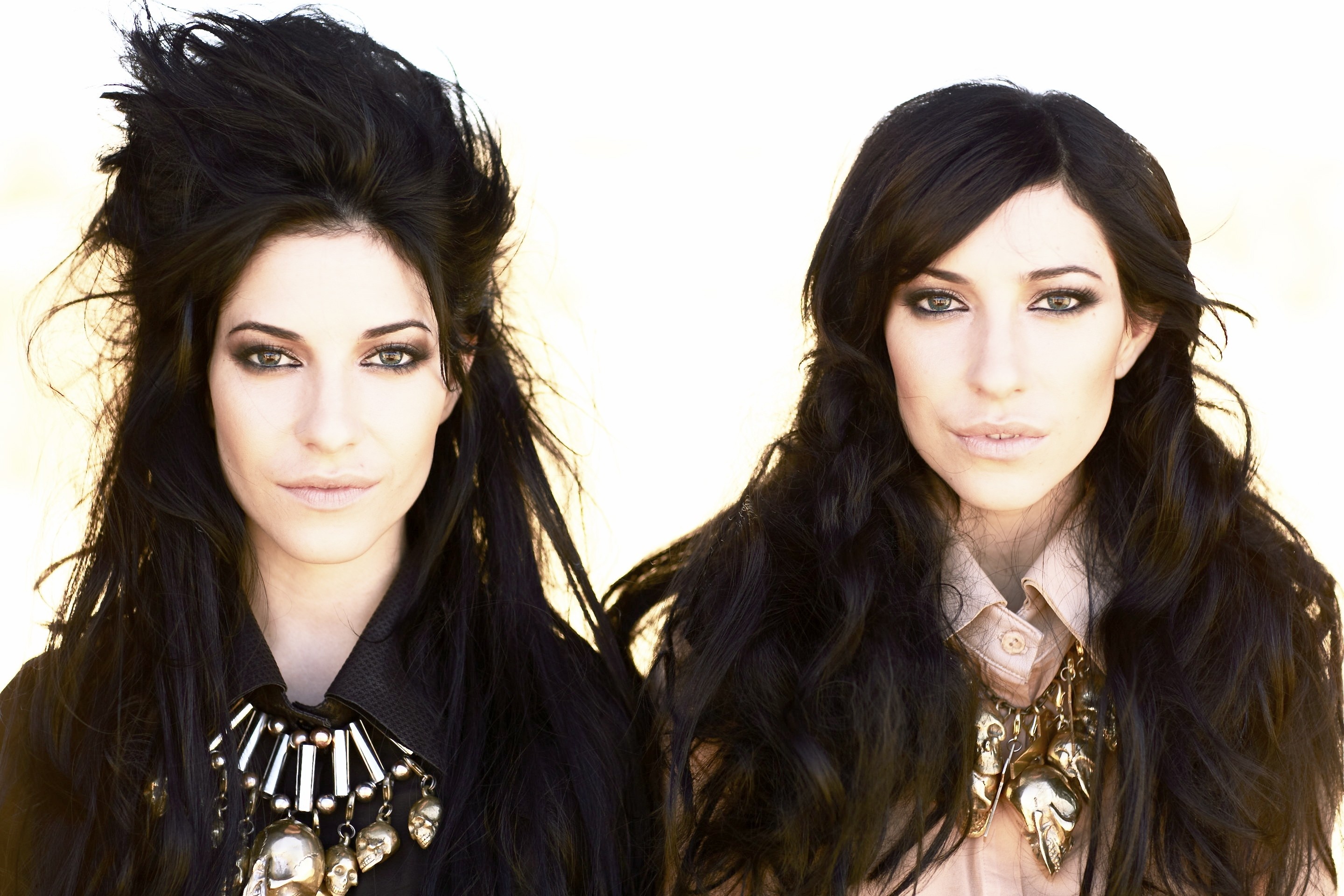 The Veronicas, Jessica Origliasso, Lisa Marie Origliasso, Pop music duo, 2880x1920 HD Desktop