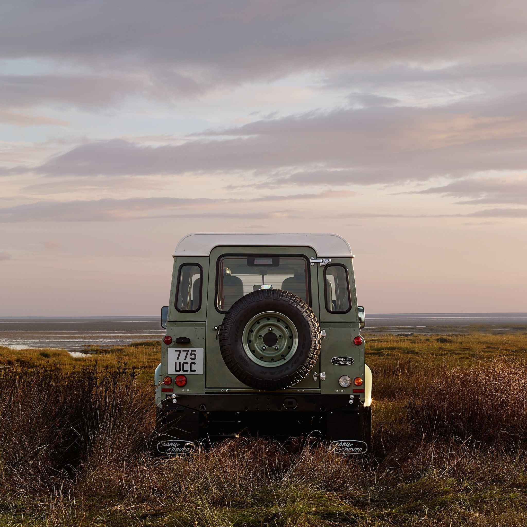 Back View, Land Rover Defender Wallpaper, 2050x2050 HD Phone