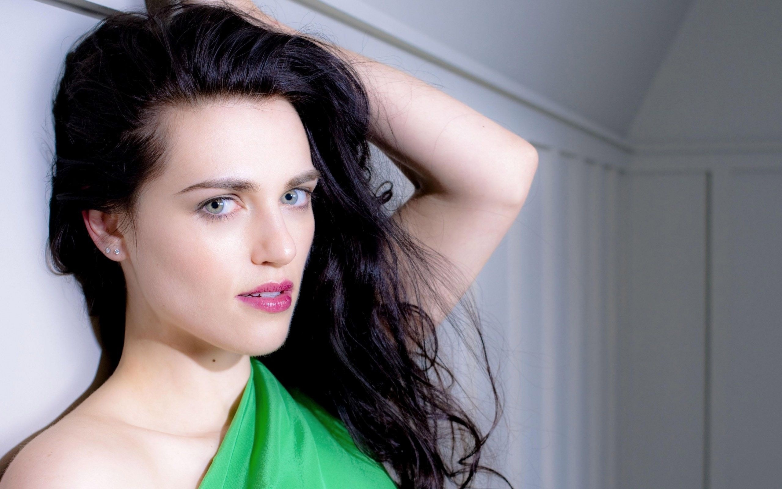 Katie McGrath, HD wallpaper, Background image, 2560x1600 HD Desktop