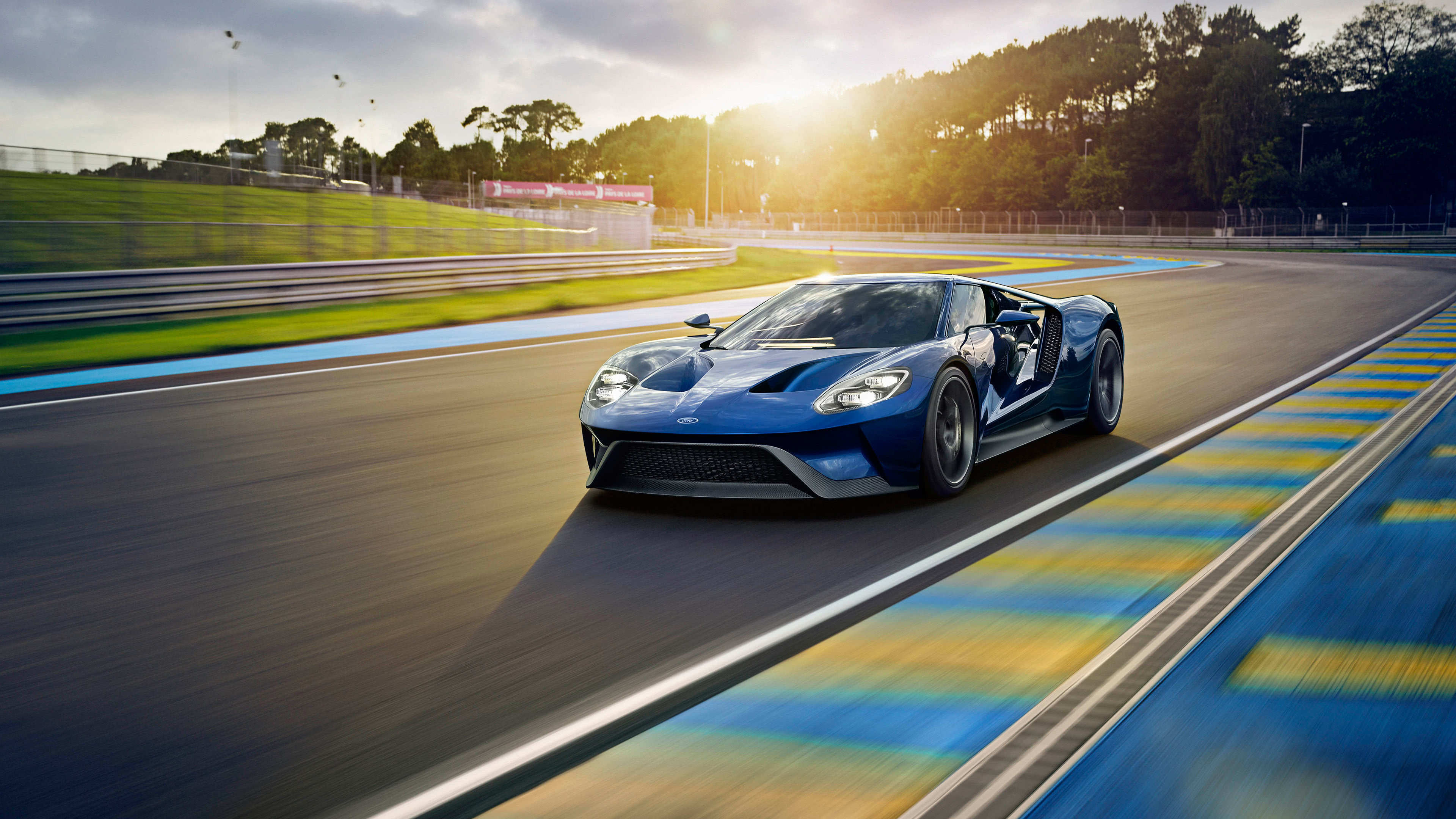 Ford GT, Race Tracks Wallpaper, 3840x2160 4K Desktop