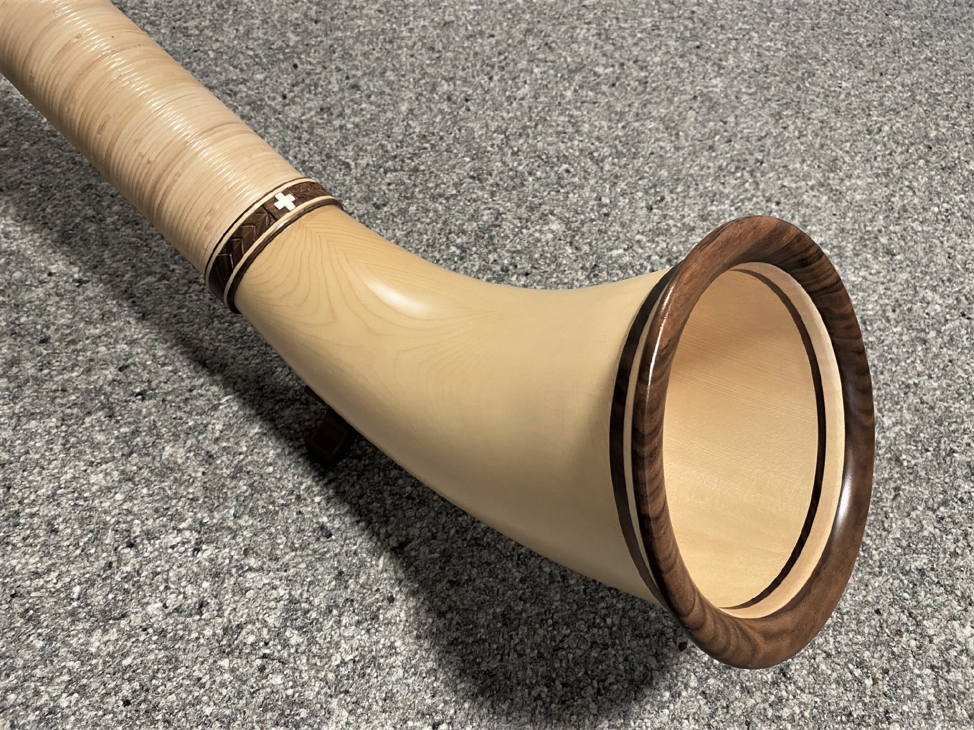 Swiss alphorn verlag, Alphorn experience, Swiss customs, Swiss alphorn, 1920x1440 HD Desktop