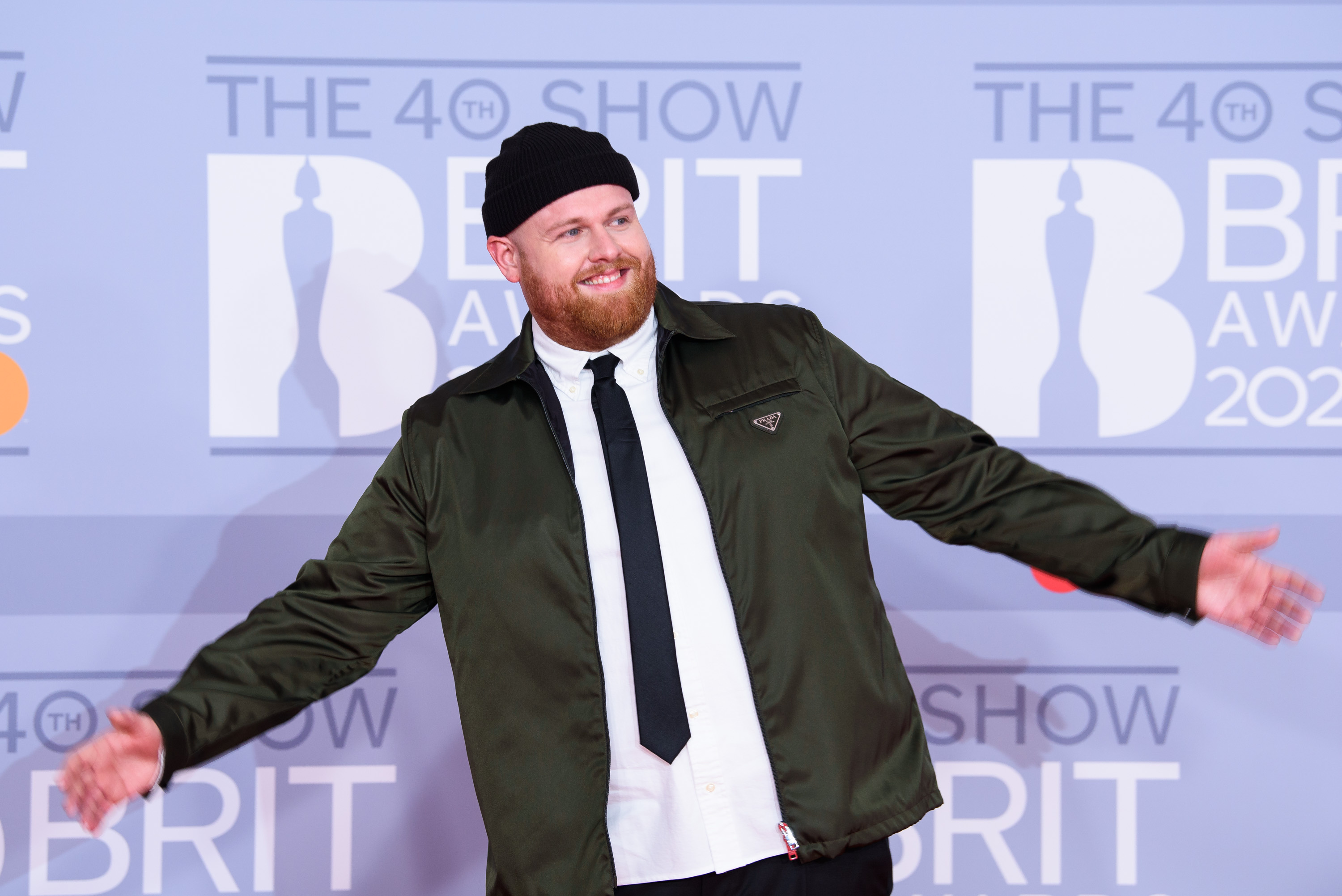 Tom Walker, Versatile musician, Major film role hint, Brit Awards appearance, 3000x2010 HD Desktop