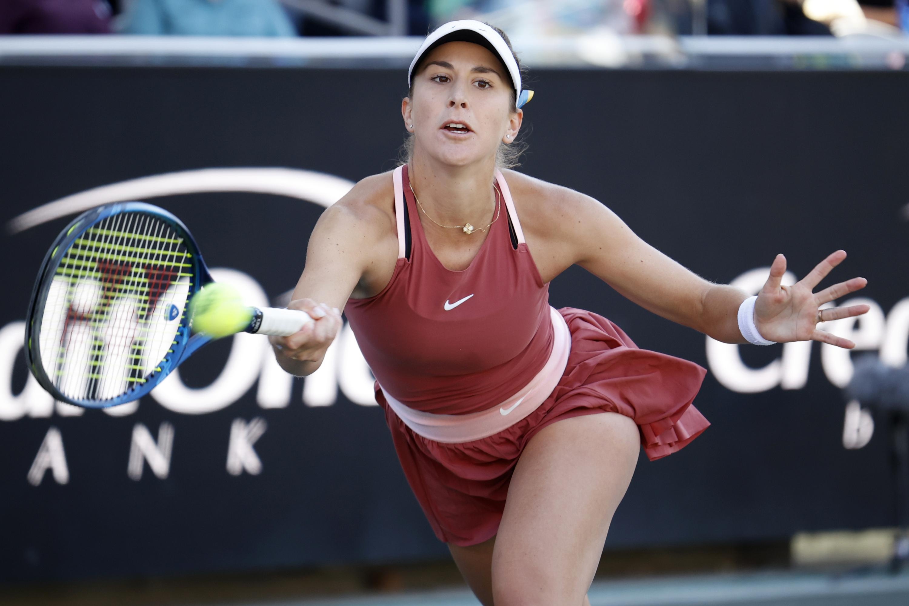 Belinda Bencic, Charleston Open, 3000x2000 HD Desktop