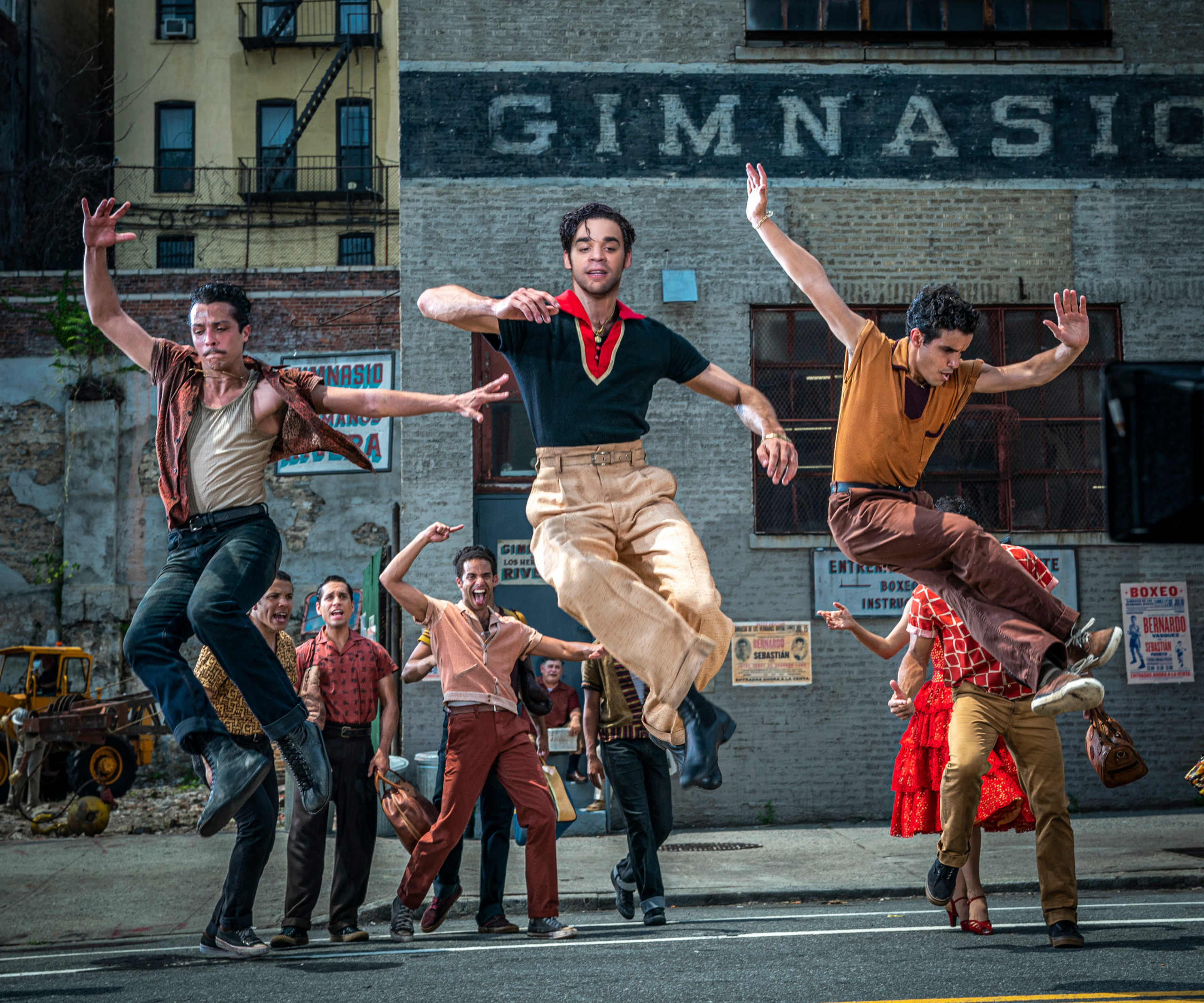 West Side Story, Stunning scenery, Emotional resonance, Steven Spielberg's direction, 2560x2140 HD Desktop