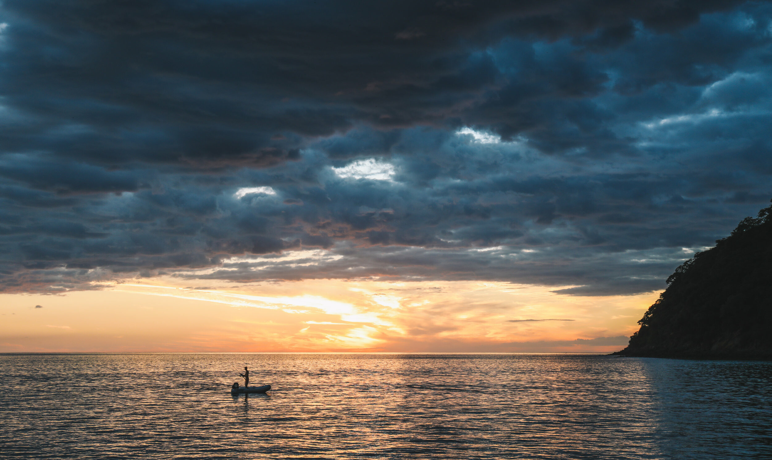 Fisherman, Gulf of Fonseca Wallpaper, 2500x1490 HD Desktop