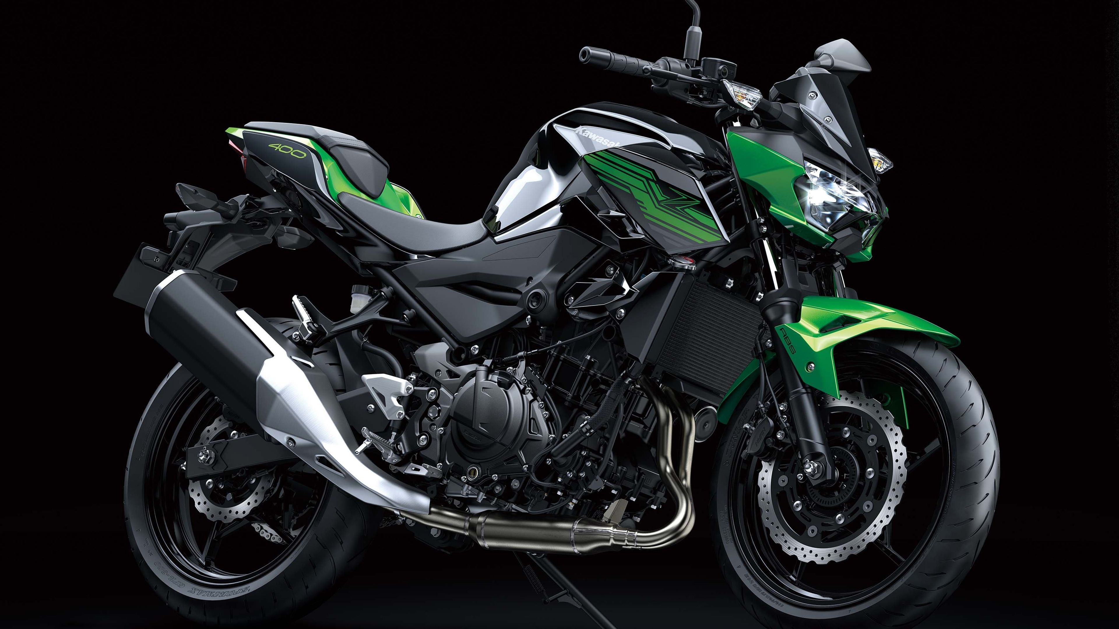 Kawasaki Z400, Sleek and agile, Urban road warrior, Lightweight marvel, 3840x2160 4K Desktop