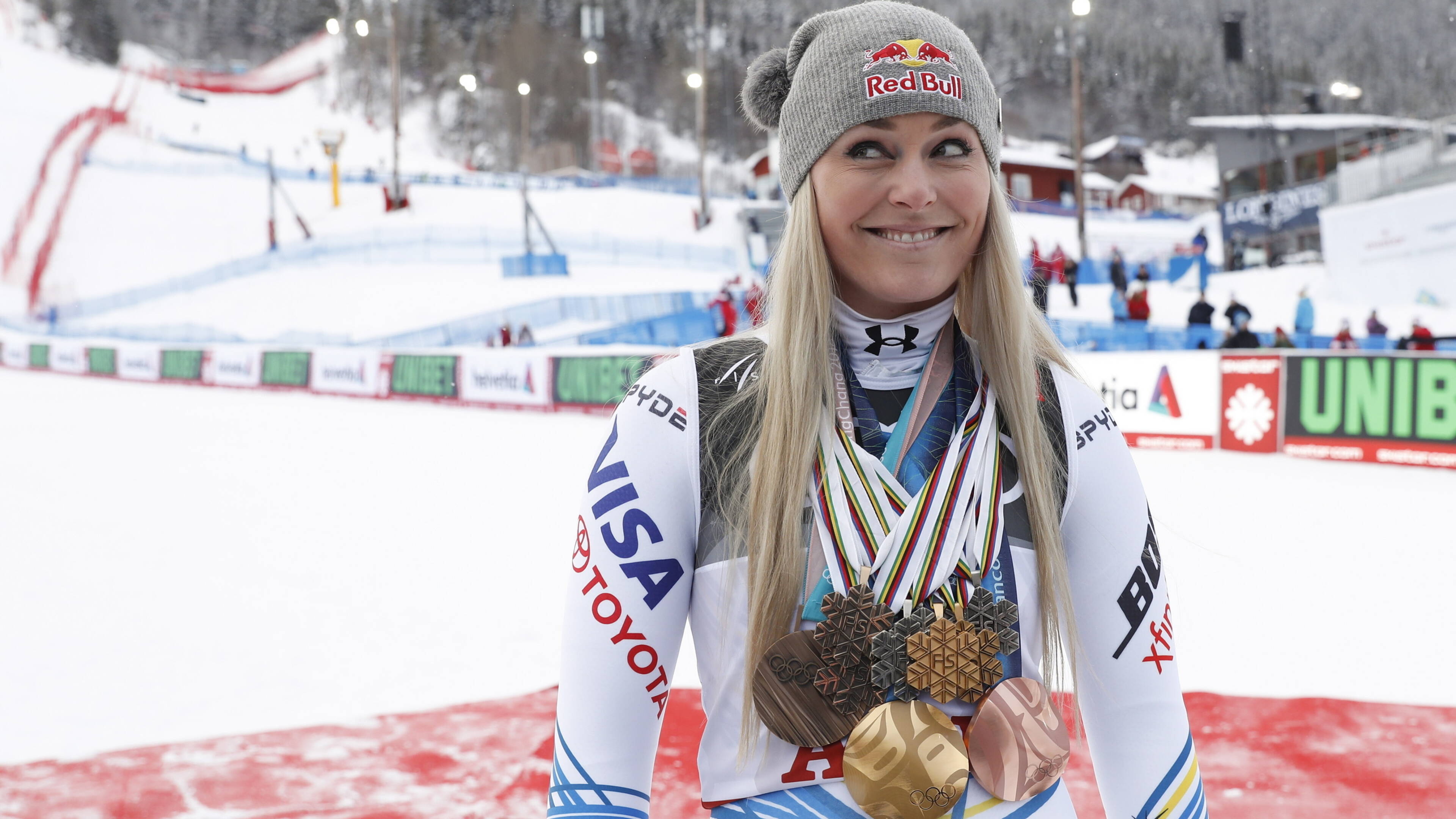 Medals, Lindsey Vonn Wallpaper, 3840x2160 4K Desktop