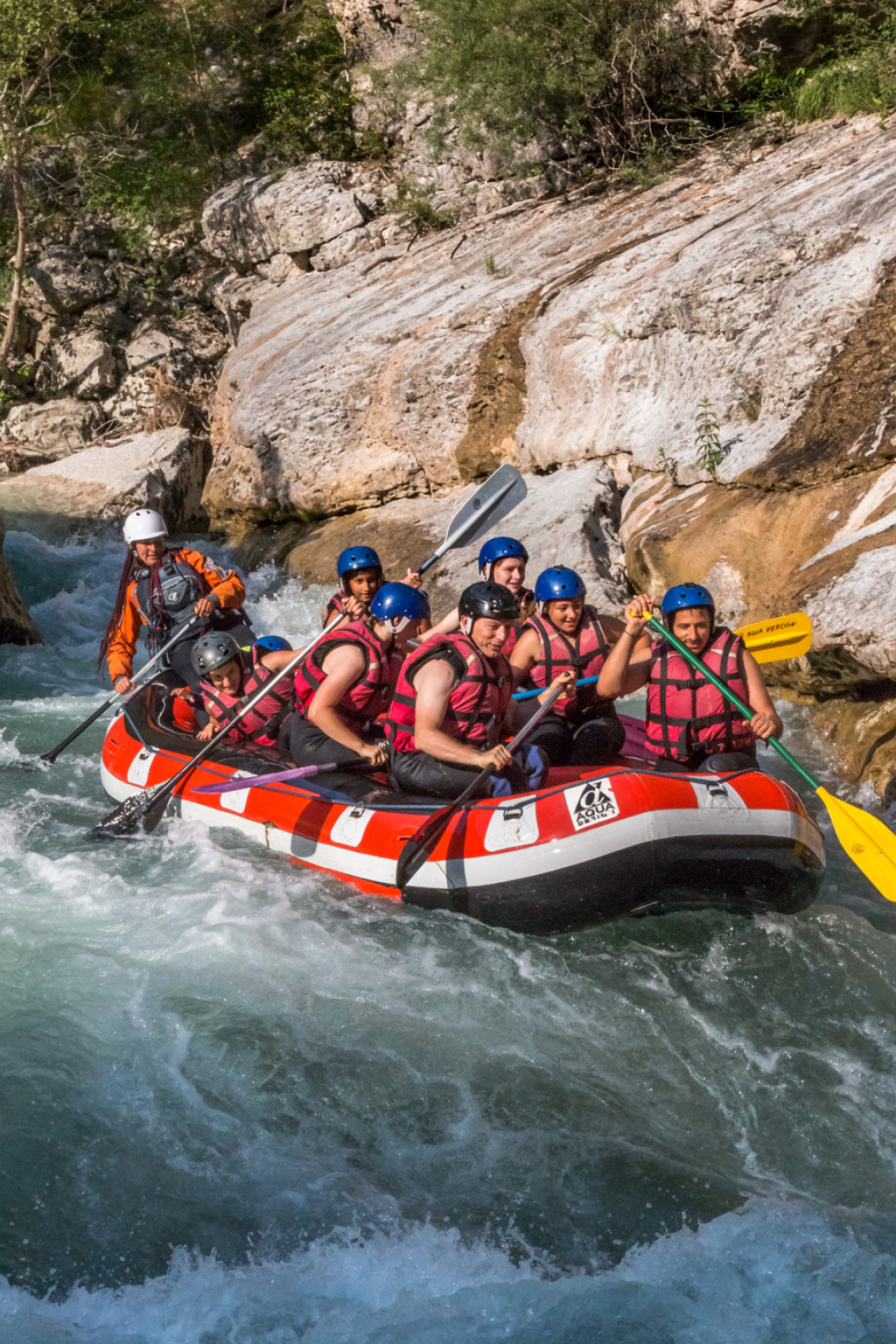 Rafting in Verdon, Thrilling adventure, Water excitement, Outdoor fun, 1280x1920 HD Phone