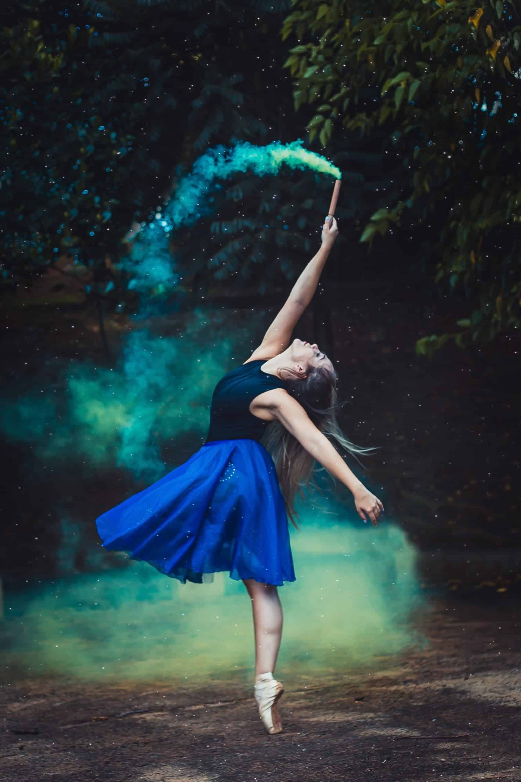 Ballet dancer, Acrobatic Sports Wallpaper, 1710x2560 HD Phone