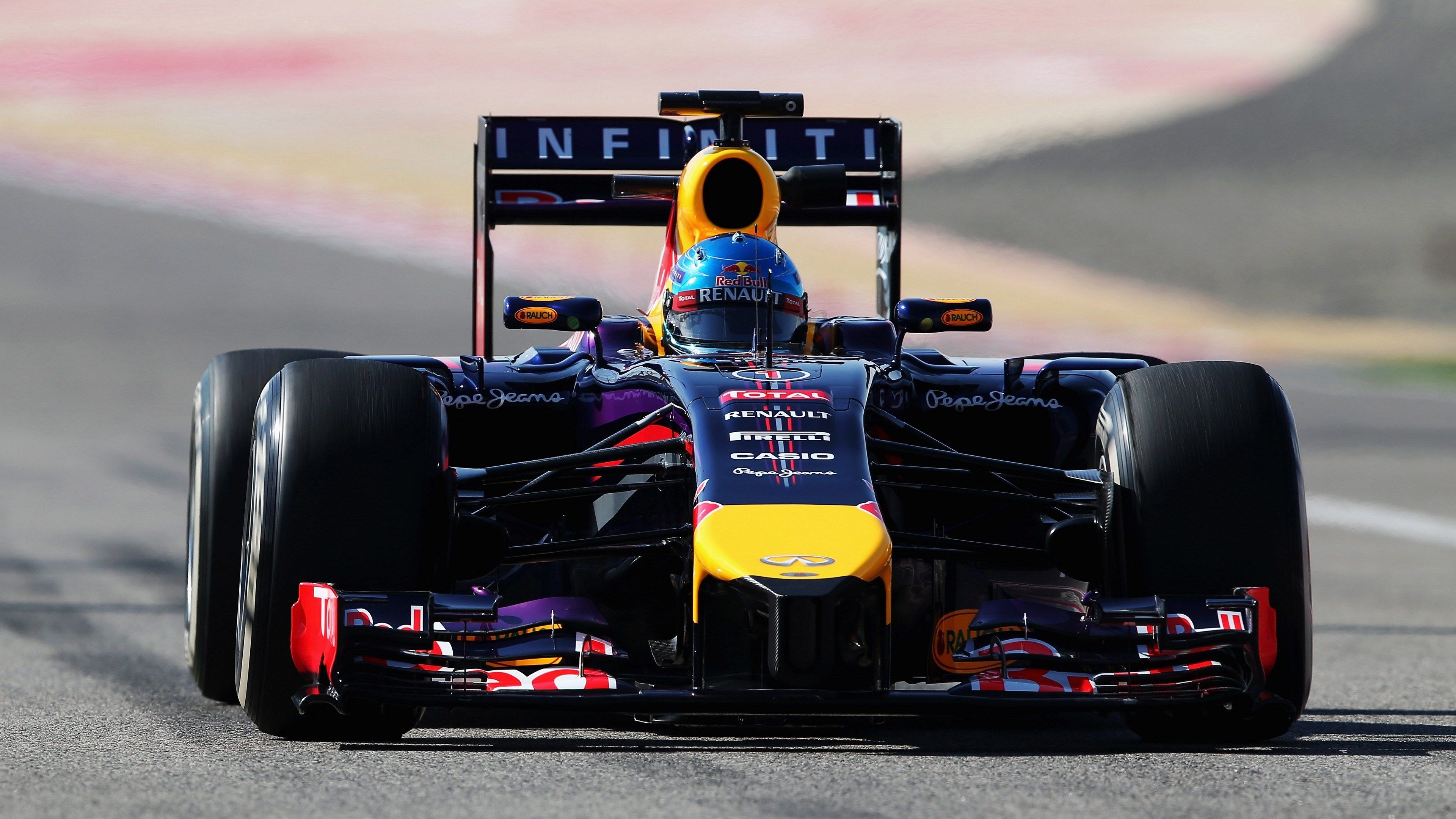 RB10 WCC 2014, F1 Race Wallpaper, 3840x2160 4K Desktop