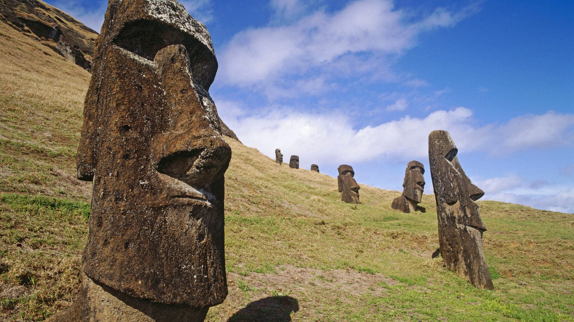 Easter Island, Top free backgrounds, Remote location, Sacred figures, 1920x1080 Full HD Desktop