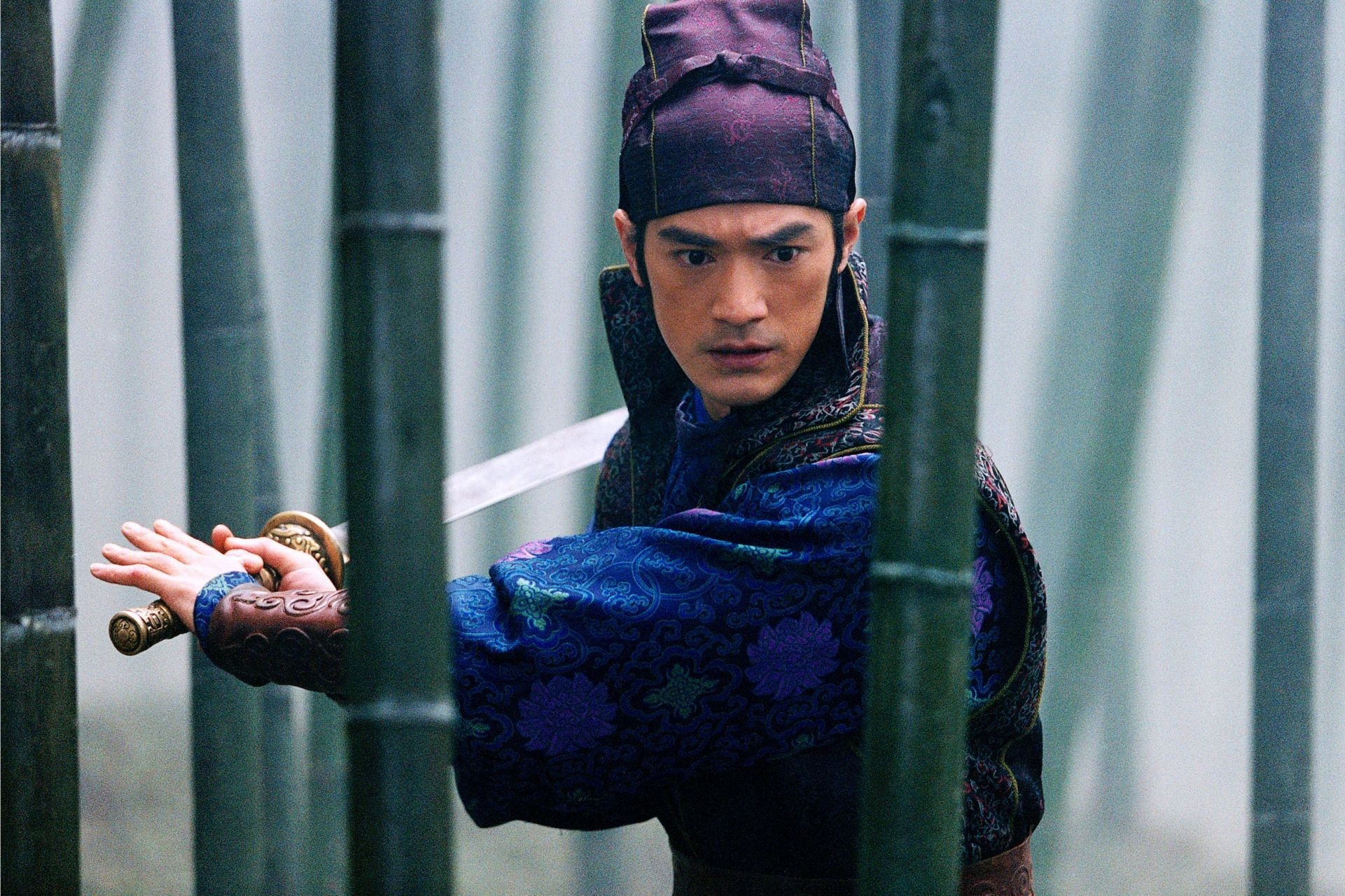 House of Flying Daggers, Takeshi Kaneshiro's charm, Mesmerizing performance, Heart-stopping romance, 1930x1280 HD Desktop