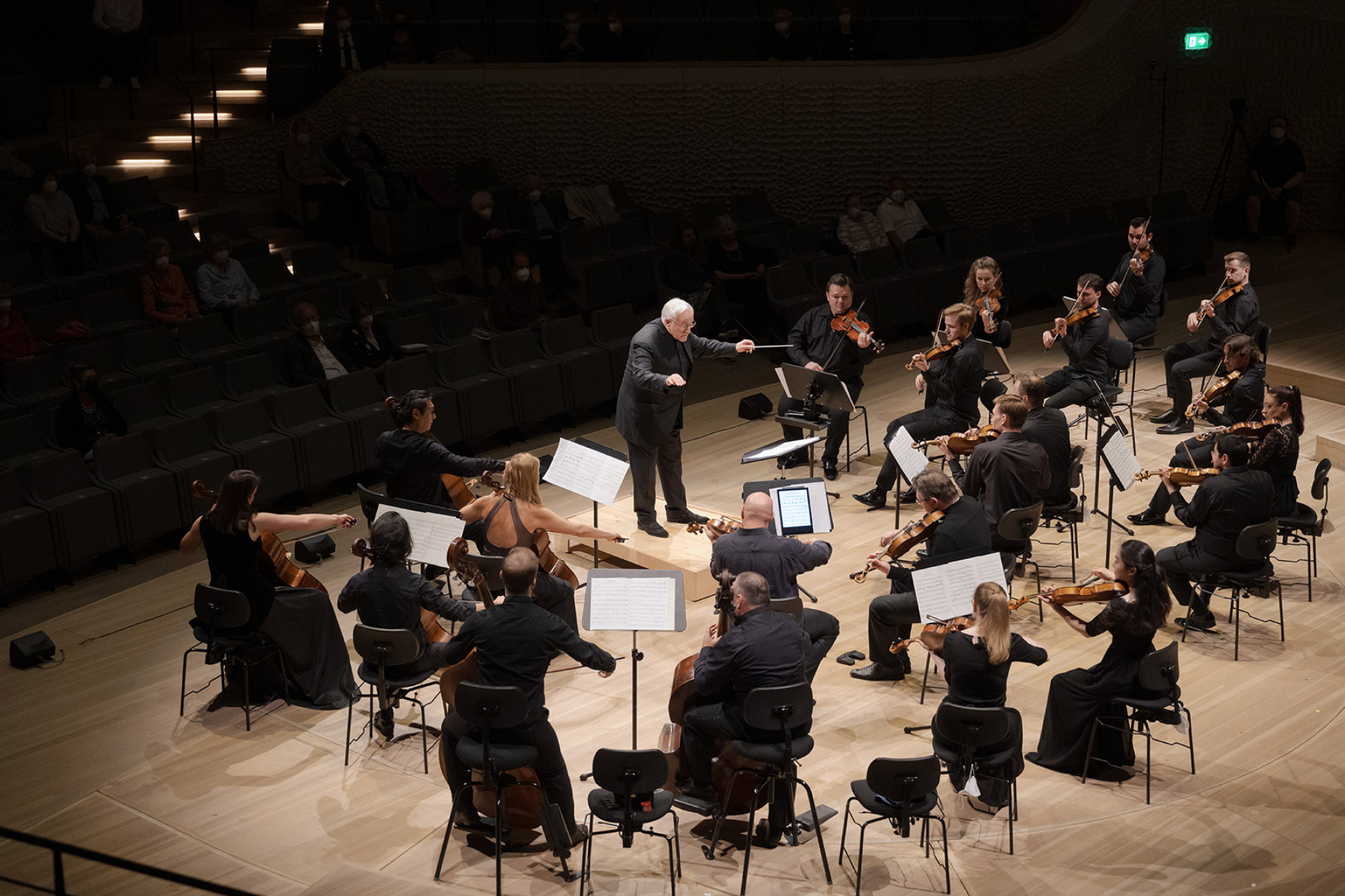 Geringas chamber orchestra, Sublime performances, Chamber music, Masterful musicians, 1930x1290 HD Desktop