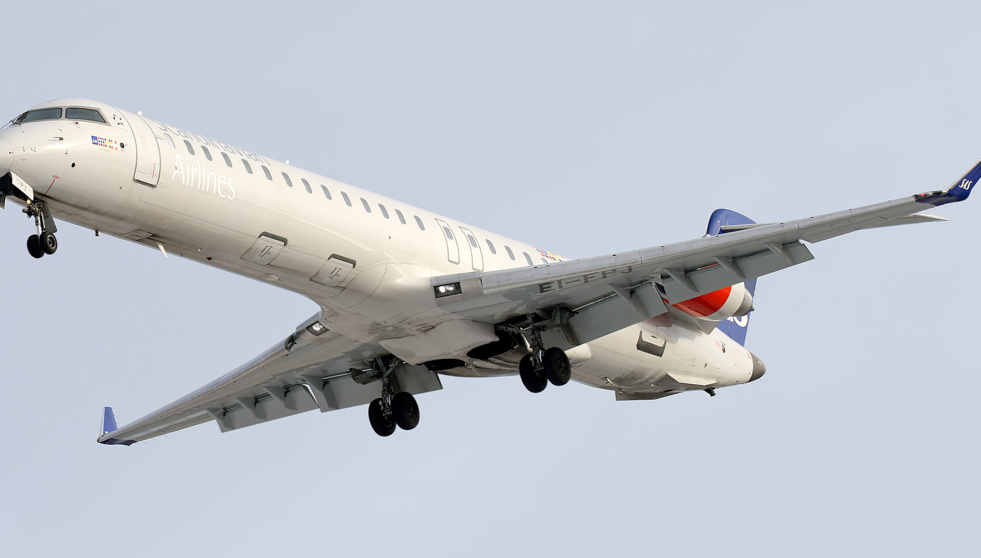 Bombardier CRJ 705, Scandinavian Airlines, Scandinavian airlines, 1920x1100 HD Desktop