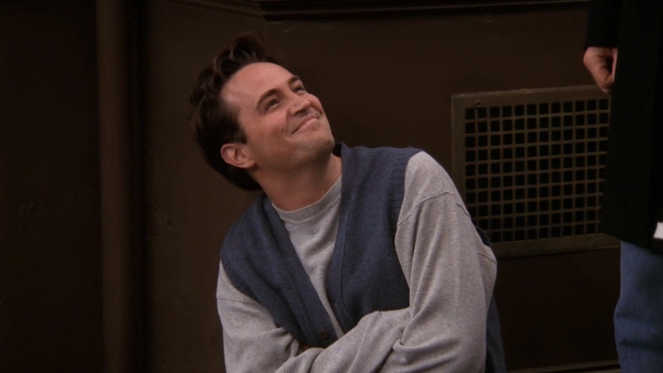 Chandler Bing, Joey's friend, Chandler Bing in Friends, 2210x1250 HD Desktop