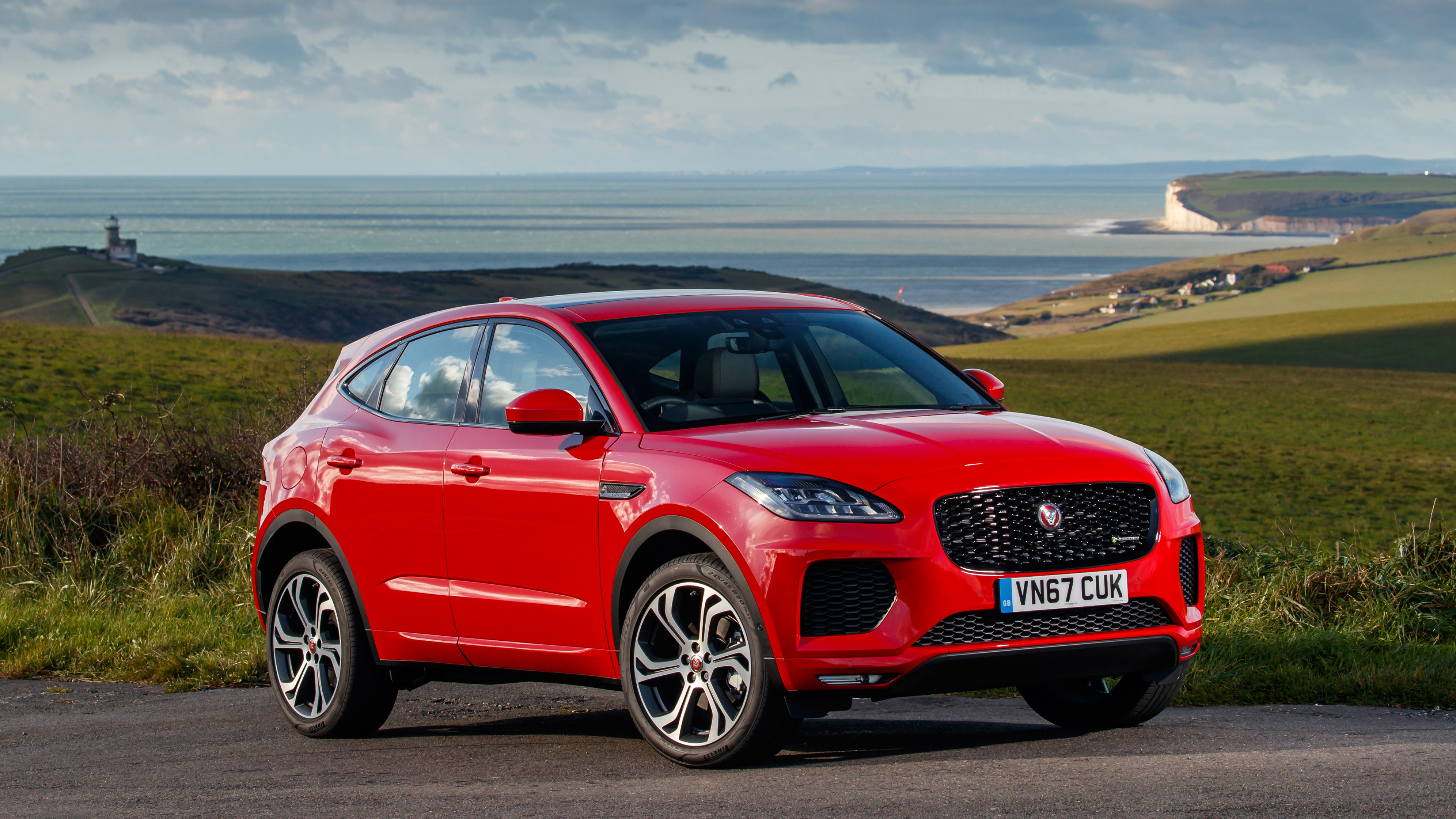 R-Dynamic First Edition, Jaguar E-PACE Wallpaper, 3840x2160 4K Desktop