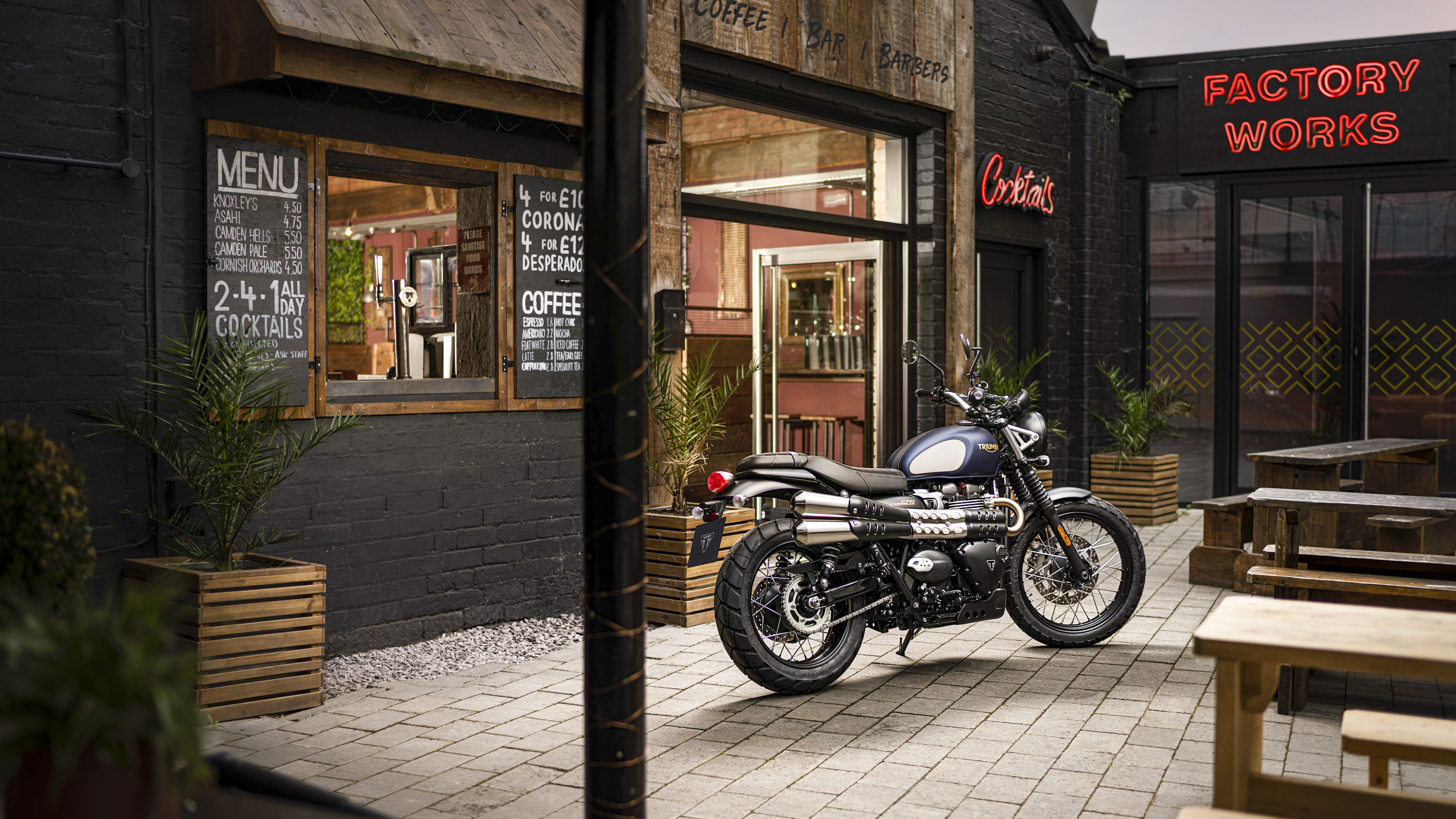 Triumph Street Scrambler, Triumph Gold Line, One-year availability, 3840x2160 4K Desktop