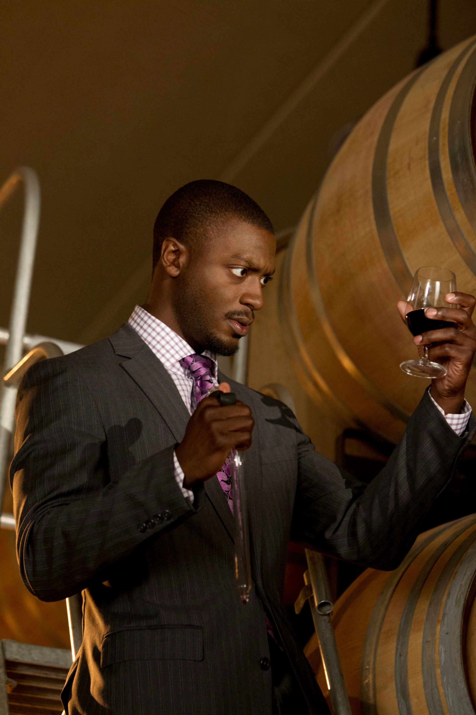 Aldis Hodge, Wine connoisseur, Sophisticated taste, Savory indulgence, 2000x3000 HD Phone