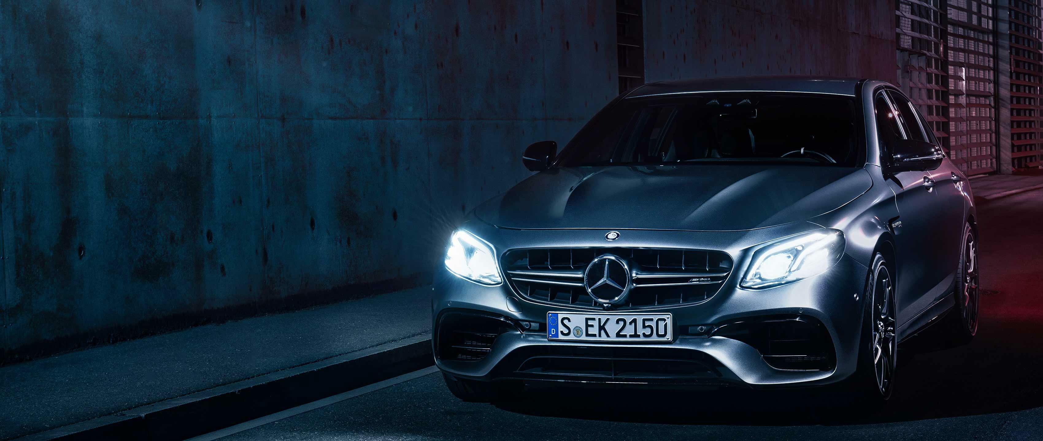 Mercedes-Benz, Exquisite elegance, Powerful performance, Iconic luxury, 3400x1440 Dual Screen Desktop