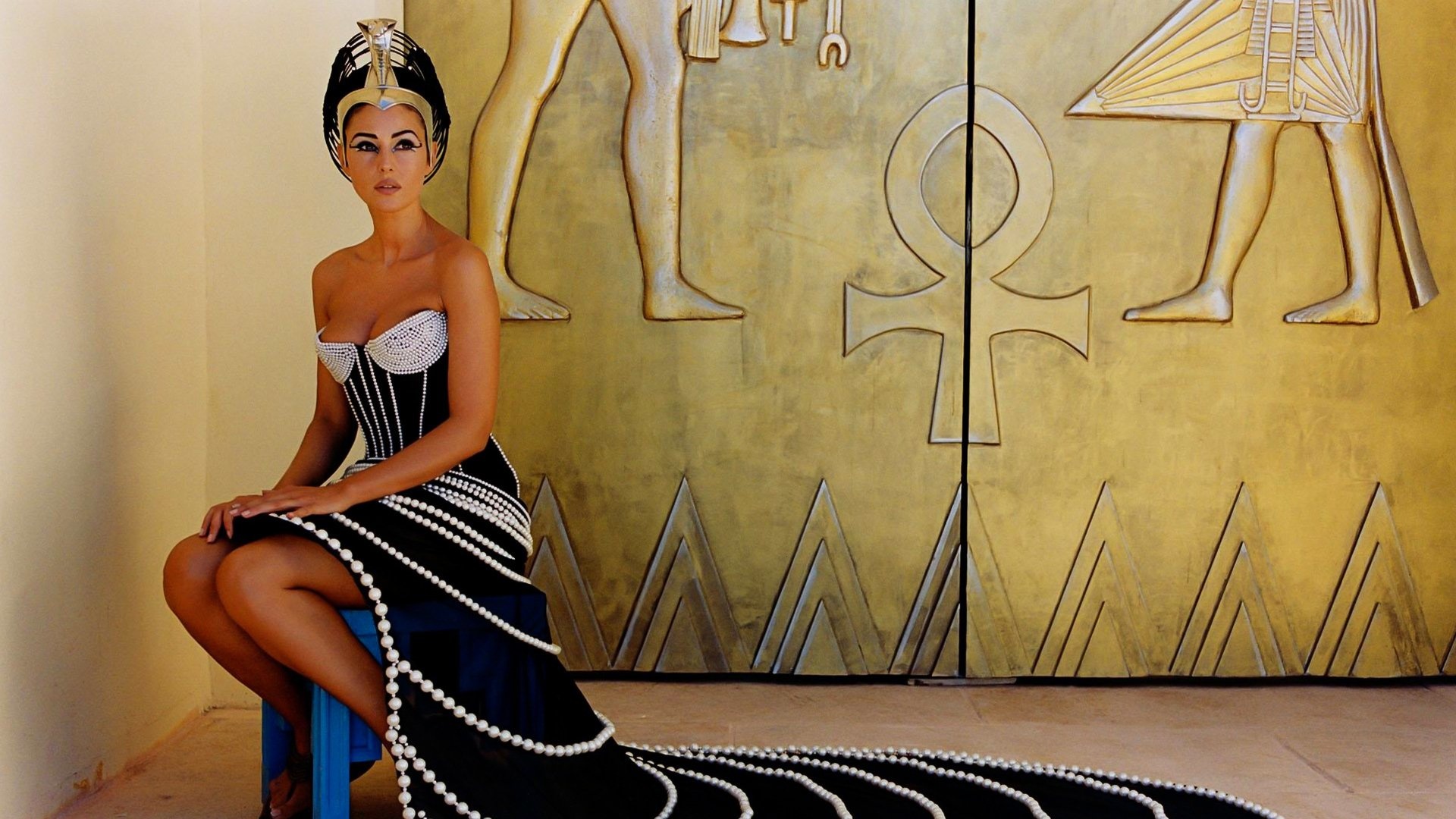 Asterix and Obelix: Mission Cleopatra, Cleopatra Wallpaper, 1920x1080 Full HD Desktop