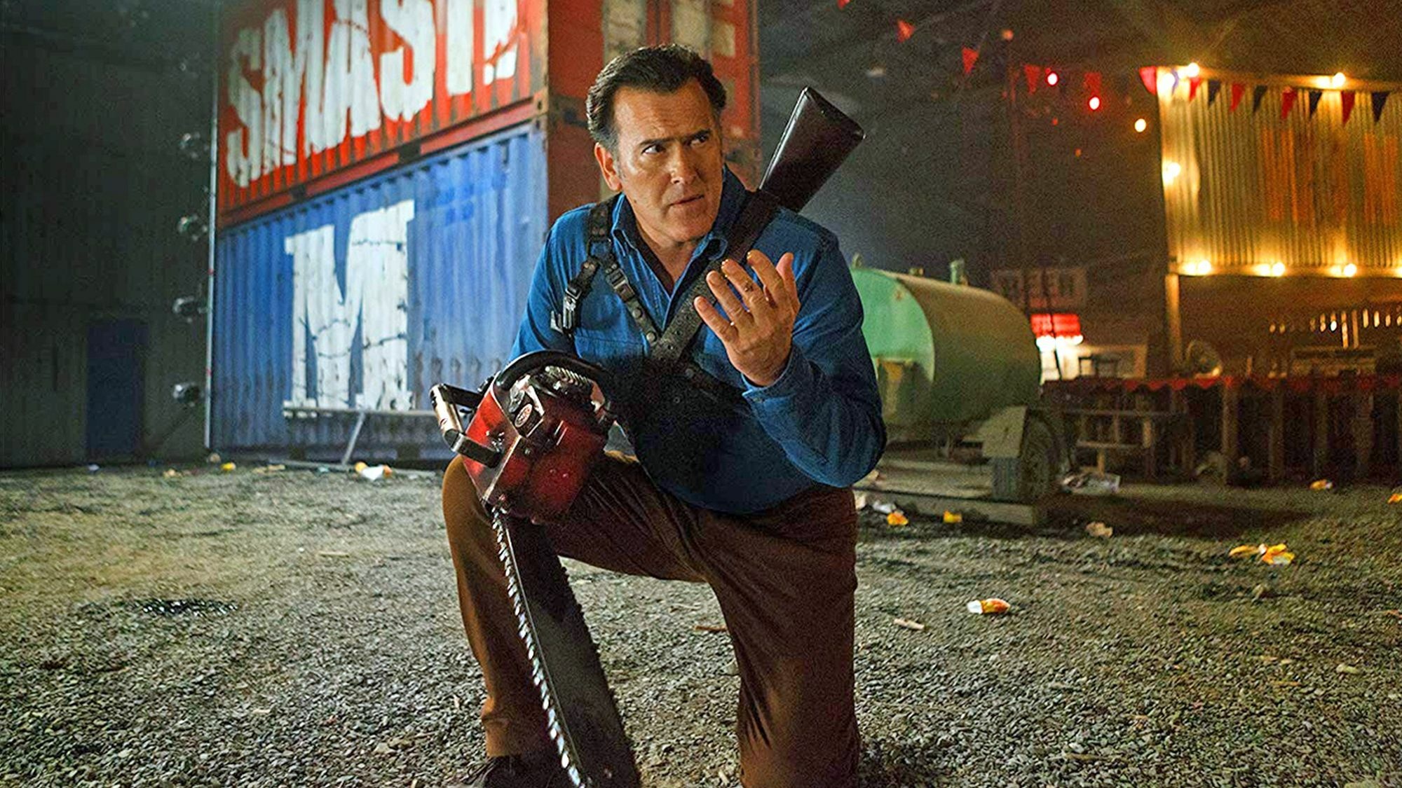 Bruce Campbell, TV shows, Father figure, 2000x1130 HD Desktop