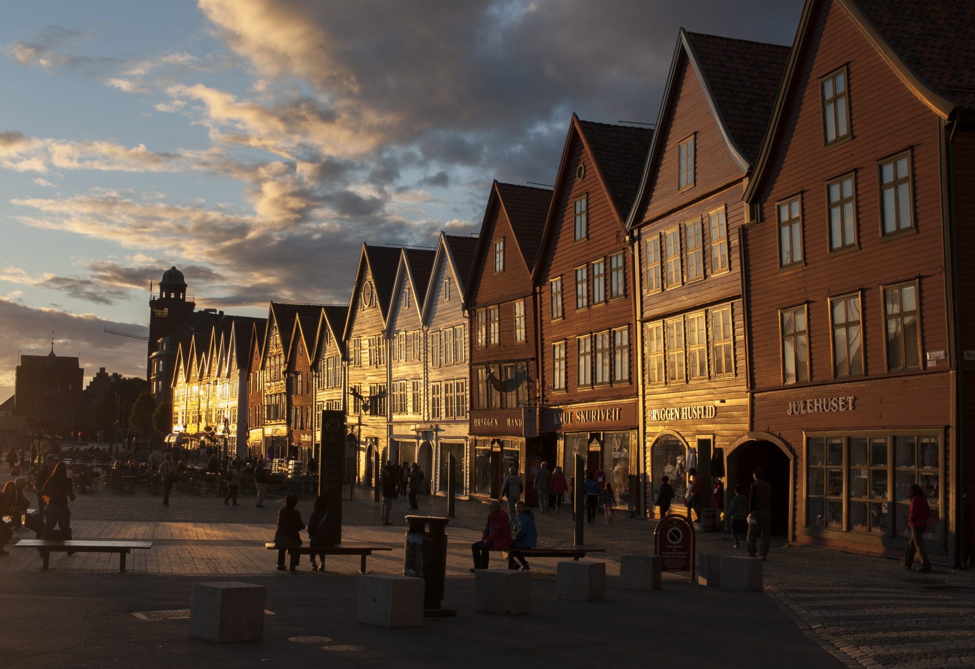 Bryggen in Bergen, Cultural heritage, Riksantikvaren, Norwegian preservation, 1920x1320 HD Desktop