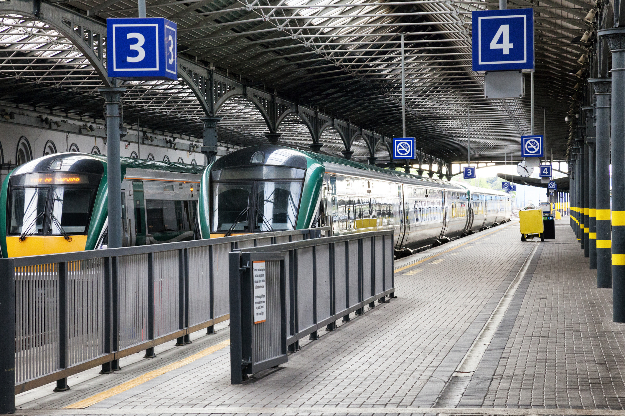 Dublin Station, Public Transports Wallpaper, 2130x1420 HD Desktop