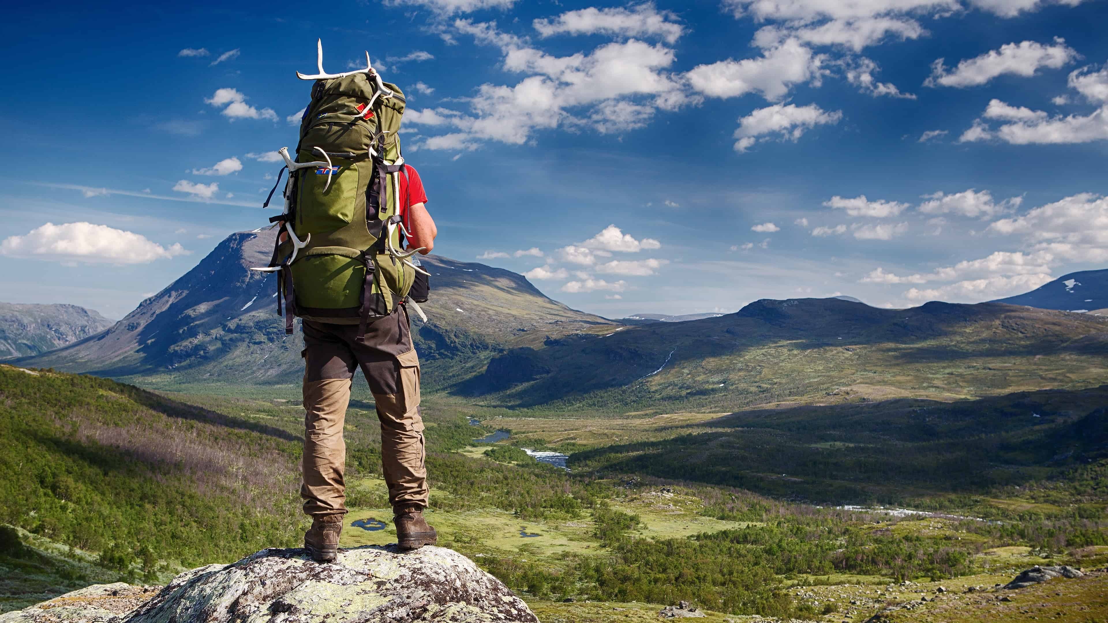 Adventure seekers, Outdoor exploration, Astonishing landscapes, Nature's beauty, 3840x2160 4K Desktop