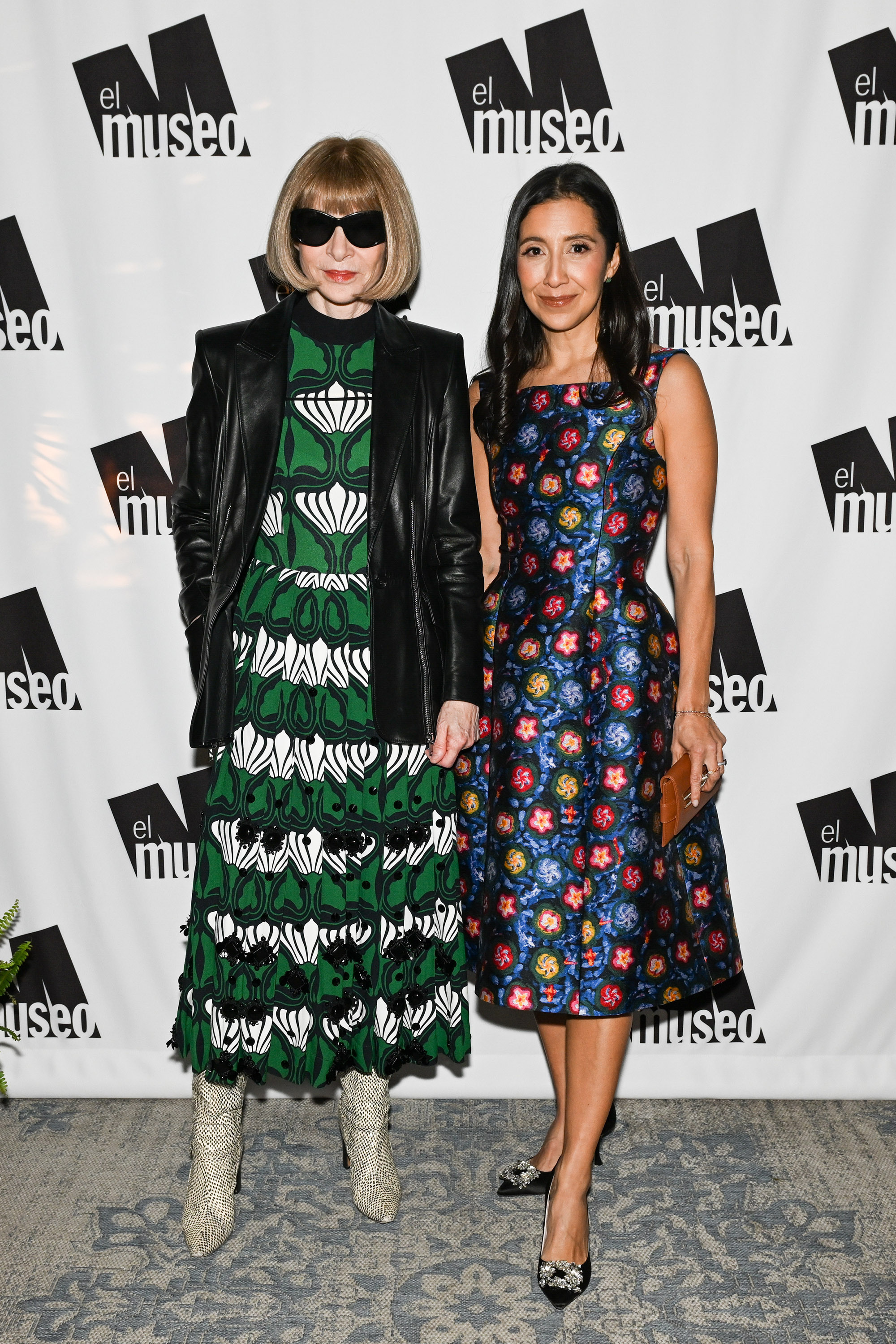 Anna Wintour, Vogue veterans, El Museo del Barrio benefit, Fashion industry gathering, 2000x3000 HD Phone