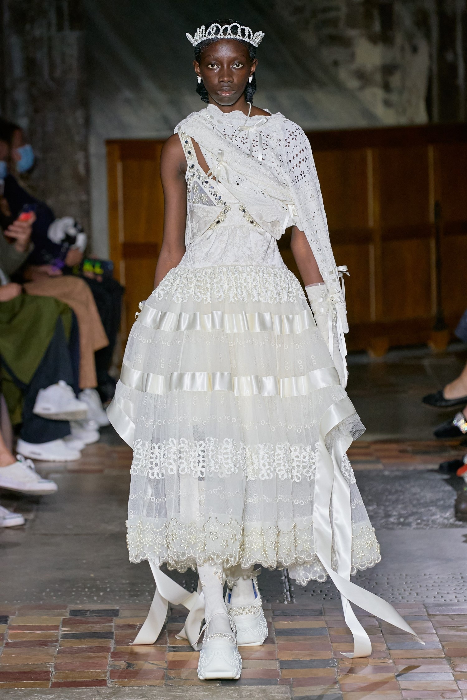 Simone Rocha, Spring/Summer 2022, London Fashion Week, Fashionotography, 1500x2250 HD Phone