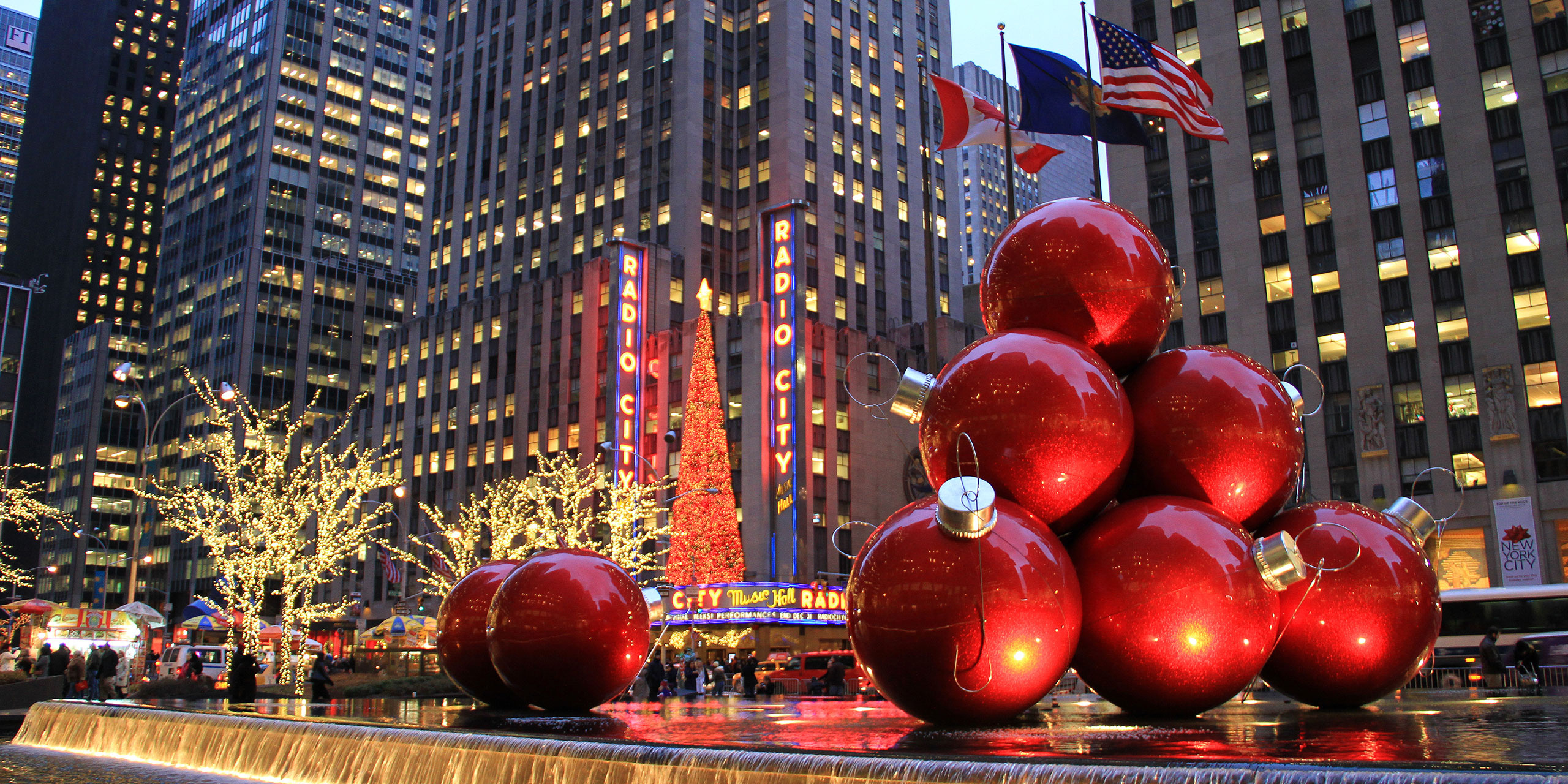 New York Christmas, Holiday, NYC with Kids, 2560x1280 Dual Screen Desktop