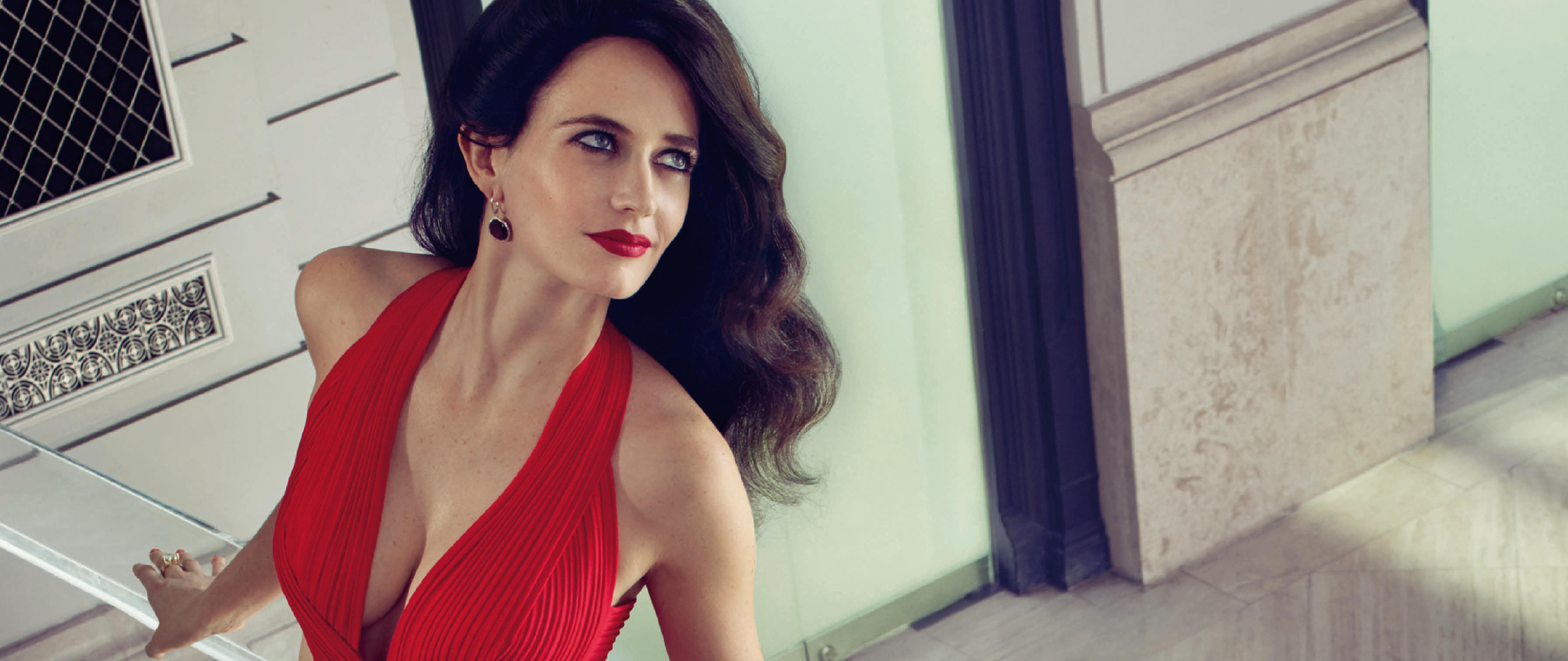 Eva Green in red, Fiery passion, Intense gaze, Alluring sensuality, 2560x1080 Dual Screen Desktop