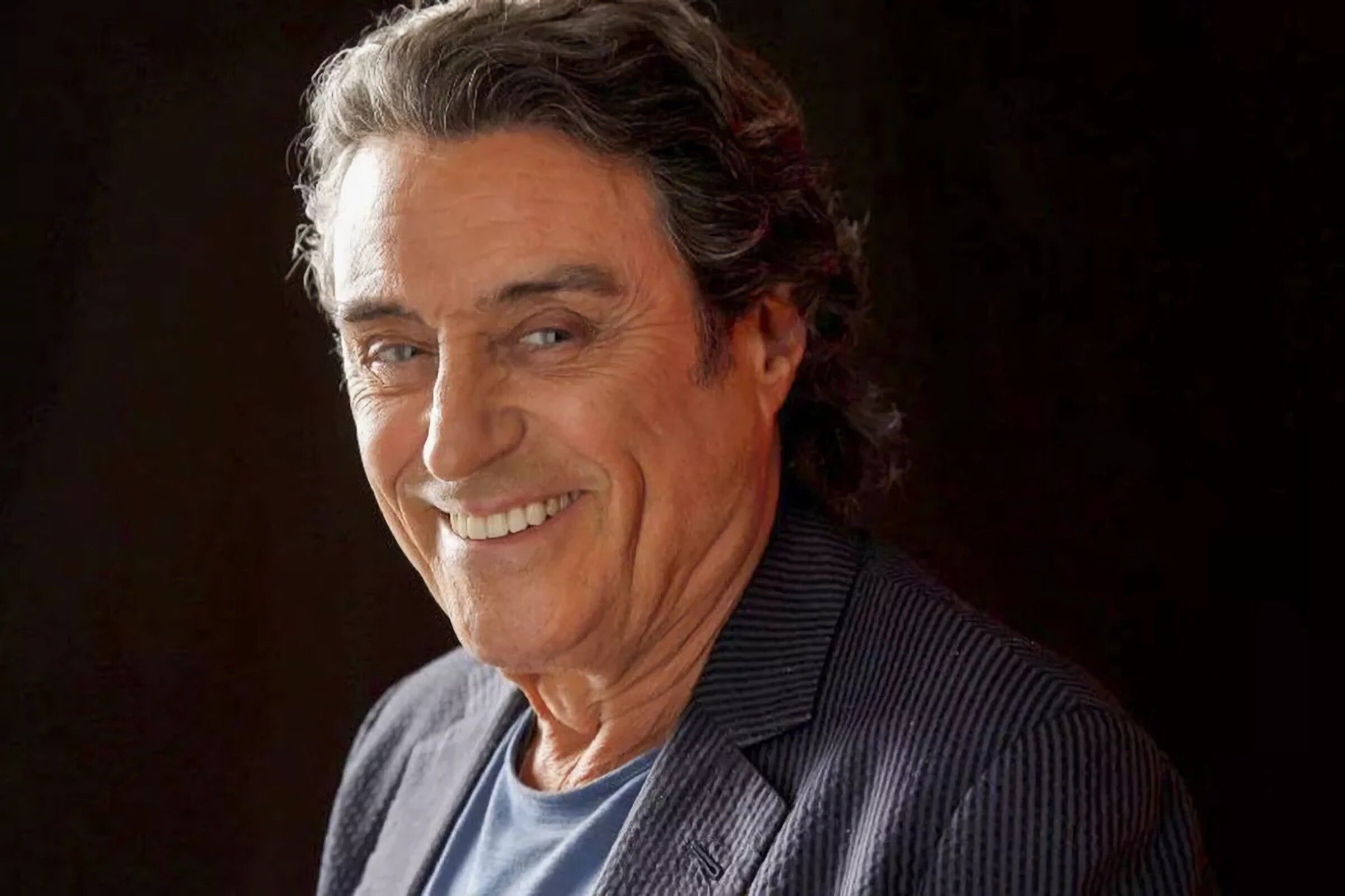 Ian McShane, British screen legend, Captivating portrayals, Unforgettable presence, 2400x1600 HD Desktop