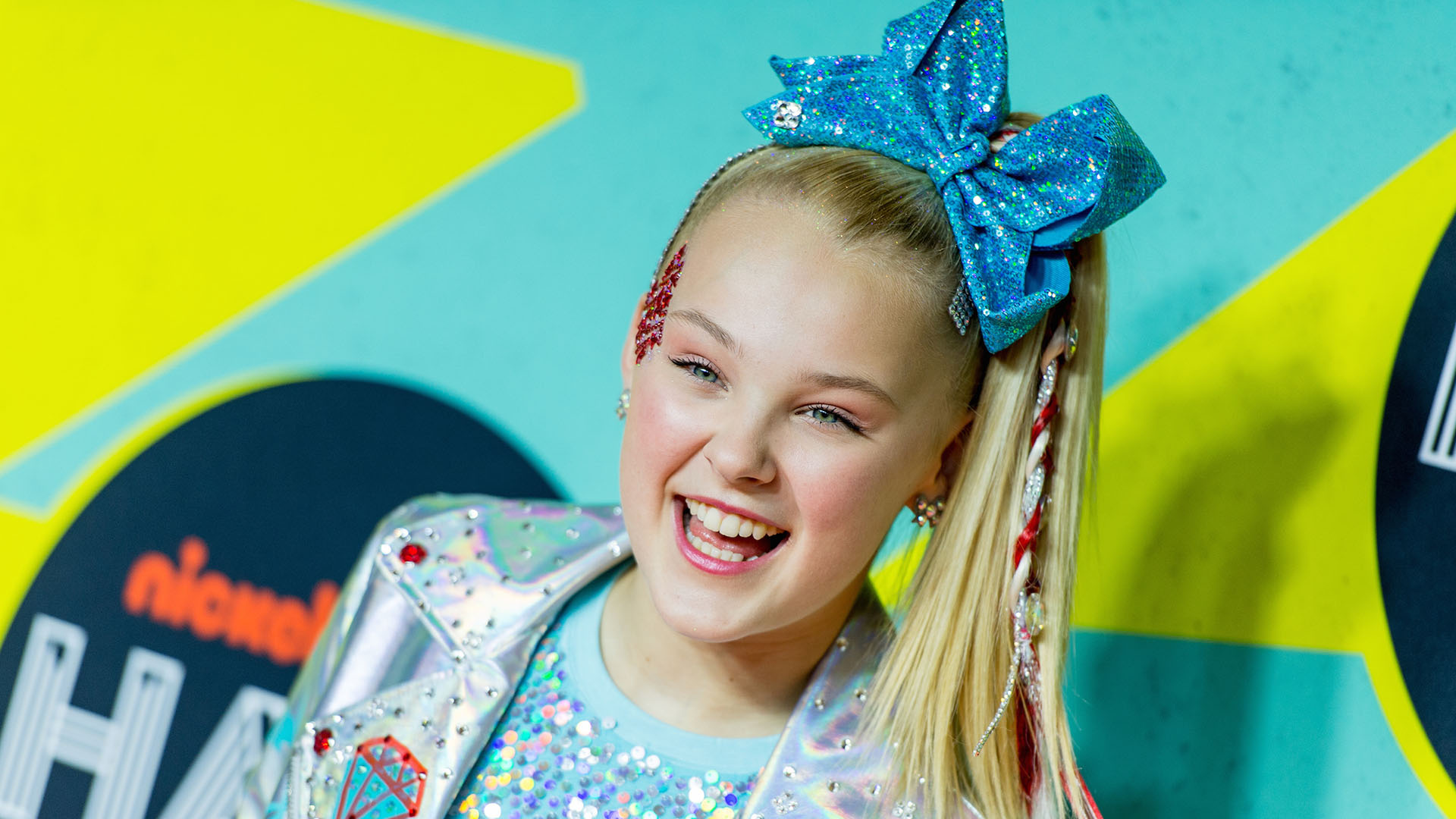 JoJo Siwa HD wallpaper, Stunning background, 1920x1080 Full HD Desktop