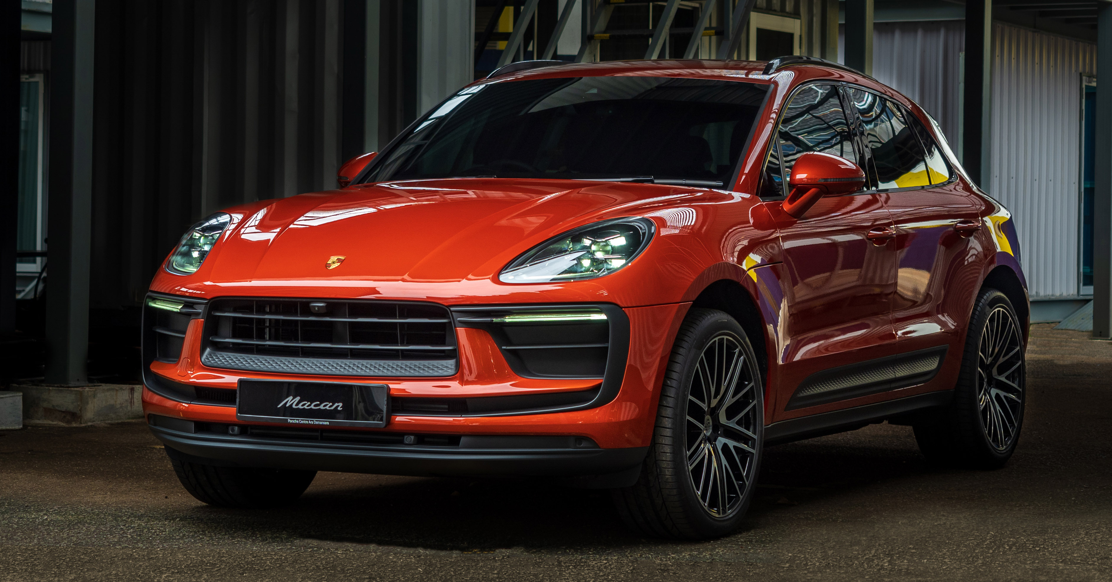 2022 Facelift, Porsche Macan Wallpaper, 3770x1980 HD Desktop